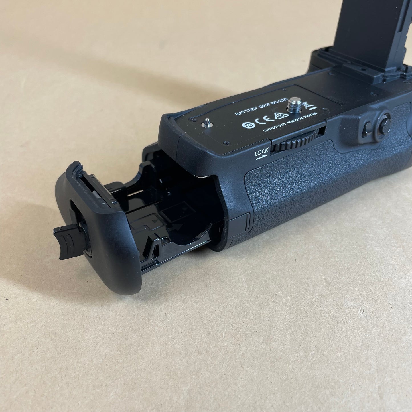 Canon Battery Grip For EOS 5D Mark IV BG-E20