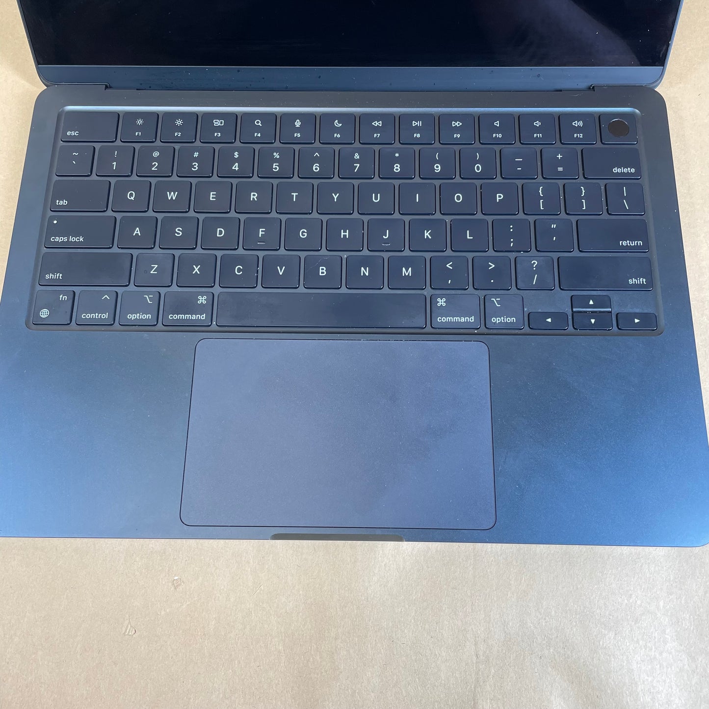2024 Apple MacBook Air 13.6" M3 10C GPU 4.0GHz 16GB RAM 256GB SSD A3113