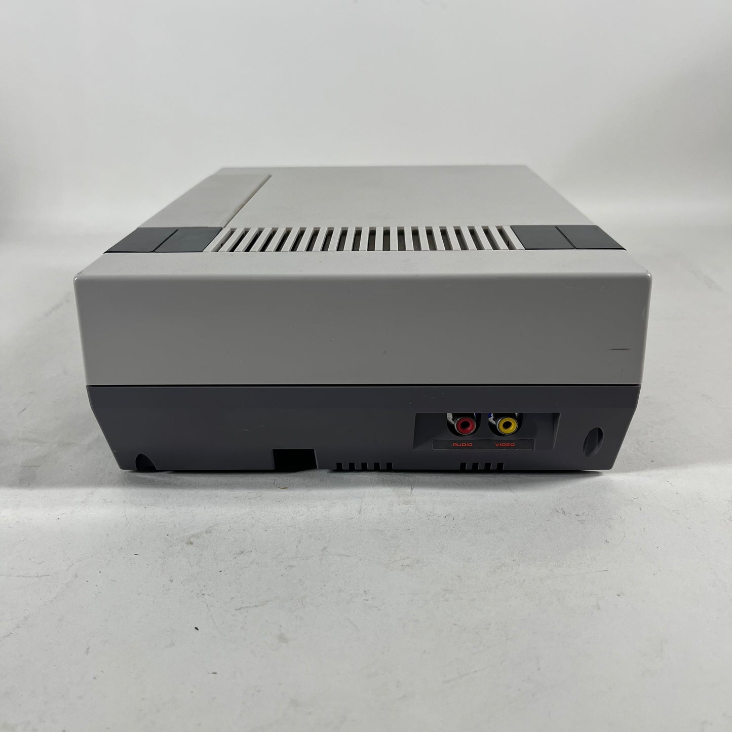 Nintendo NES Classic Edition Video Game Console Only CLV-001 Gray