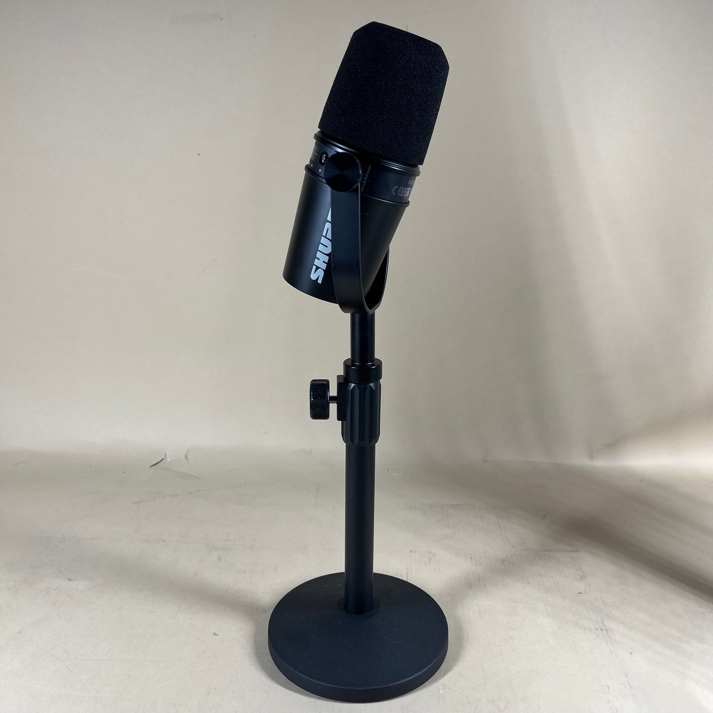 Shure MV7 Podcasting Microphone MV7
