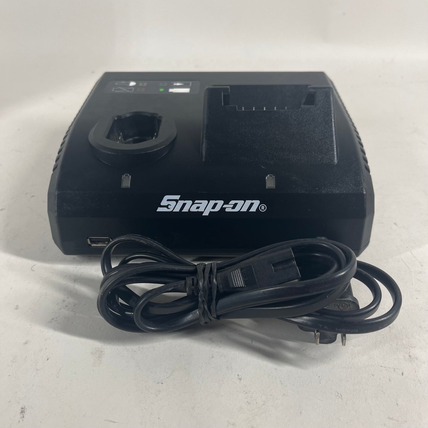 Snap On Battery Charger CTC131