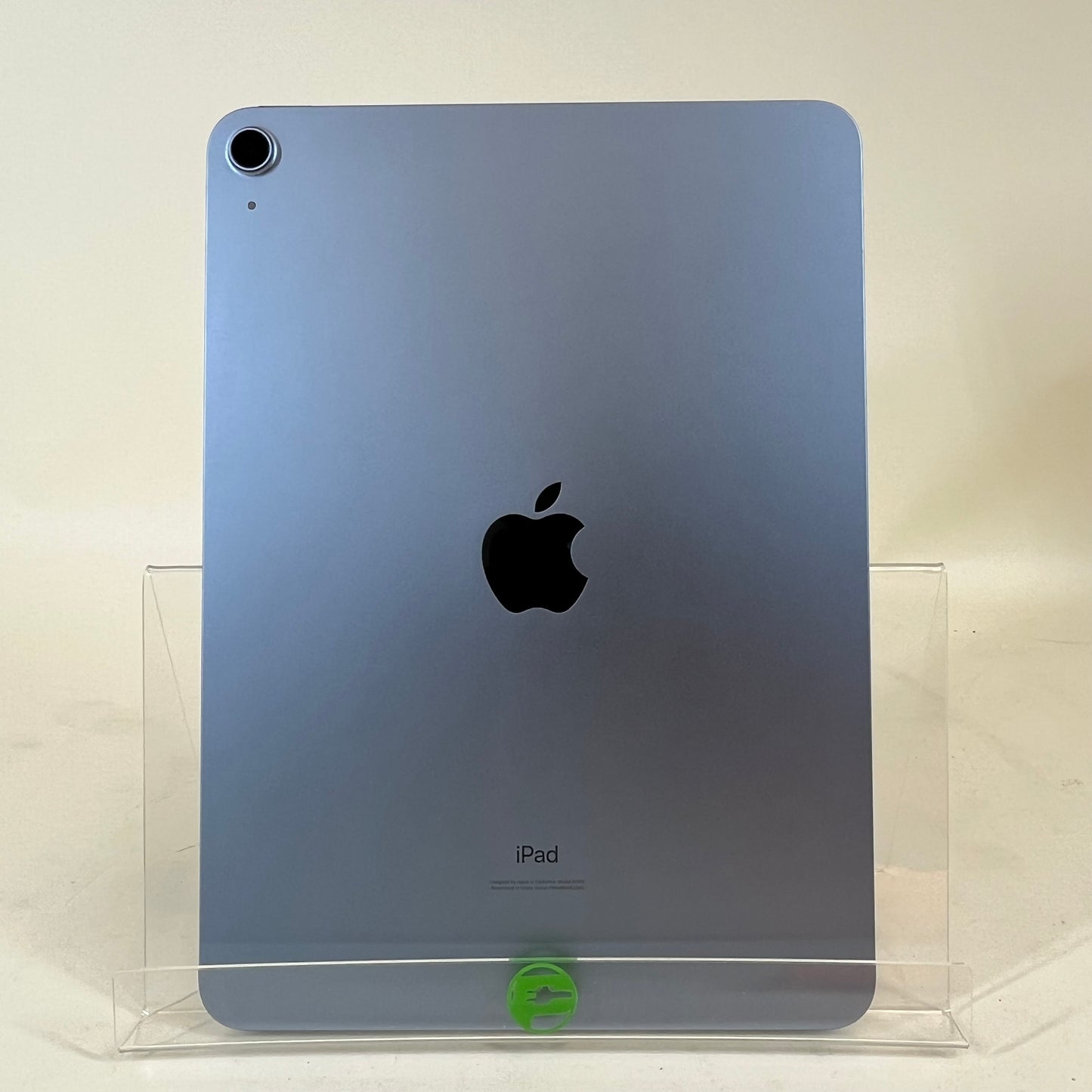 WiFi Only Apple iPad Air 4th Gen 64GB 18.3.1 BLUE FYFQ2LL/A