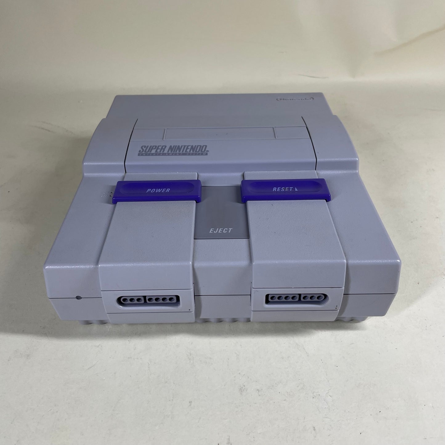 Nintendo Super Nintendo Entertainment System SNES Video Game Console SNS-001