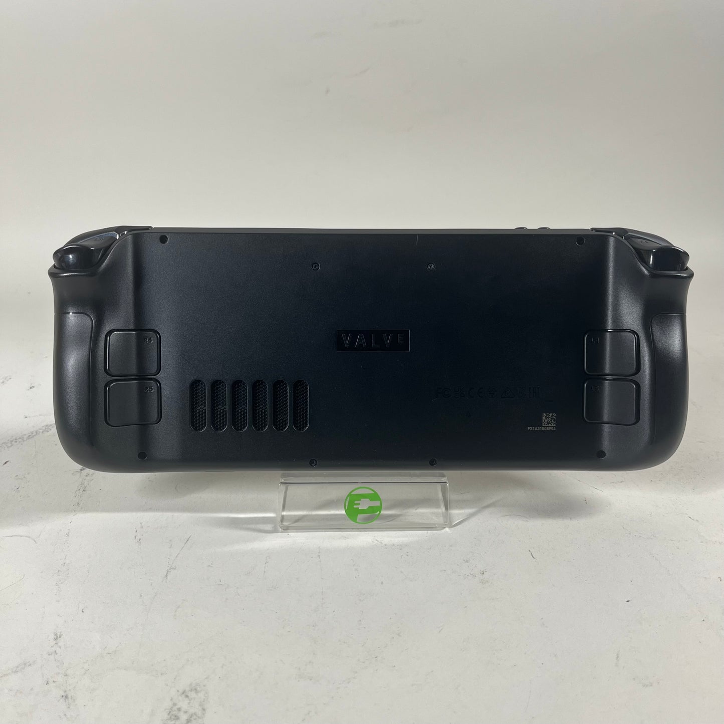 Valve Steam Deck 7" AMD 7nm Ryzen APU 16GB RAM 256GB Black 1010