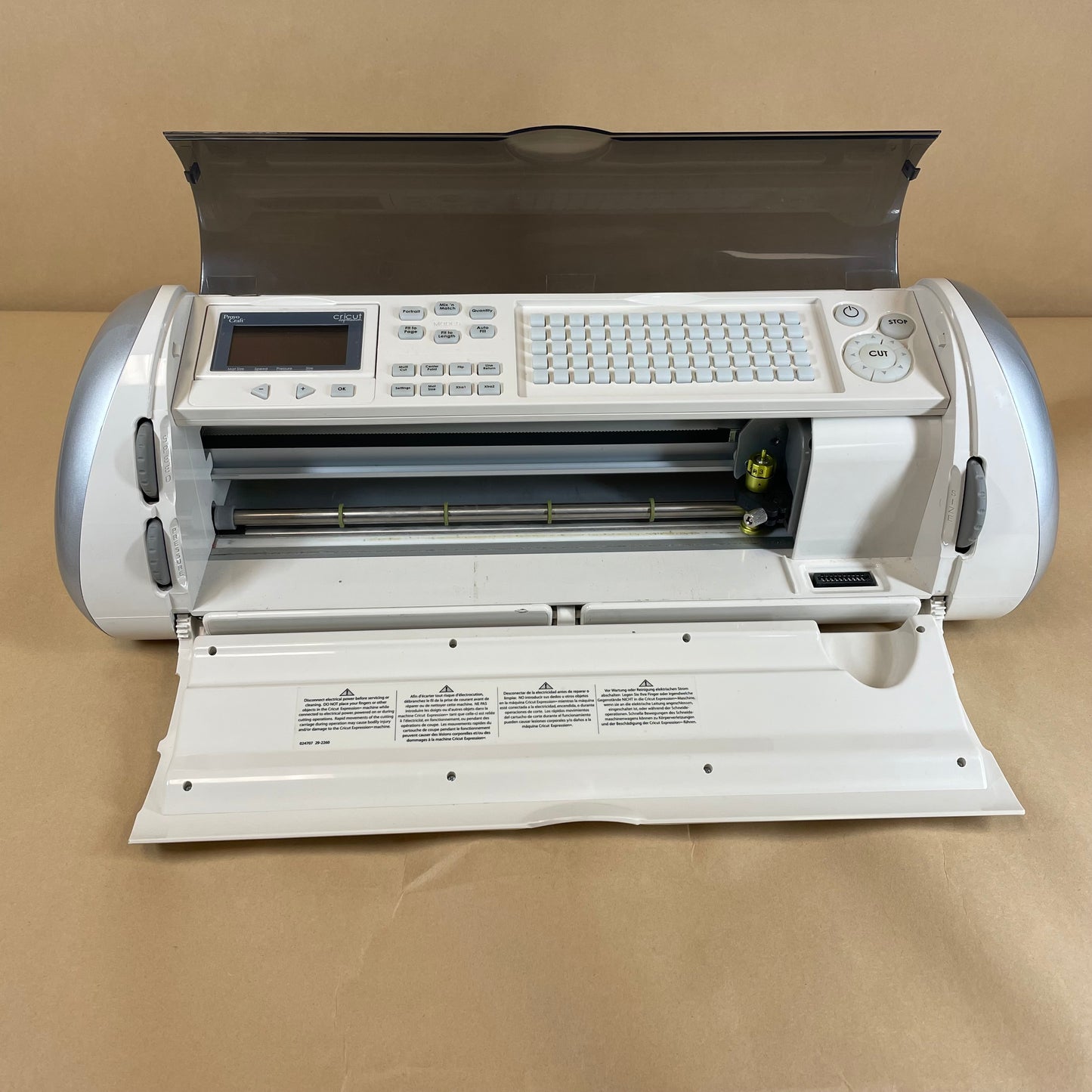 Cricut Expression Personal Electronic Cutter ELECTRONIC PAPER CUTTER 29-0300