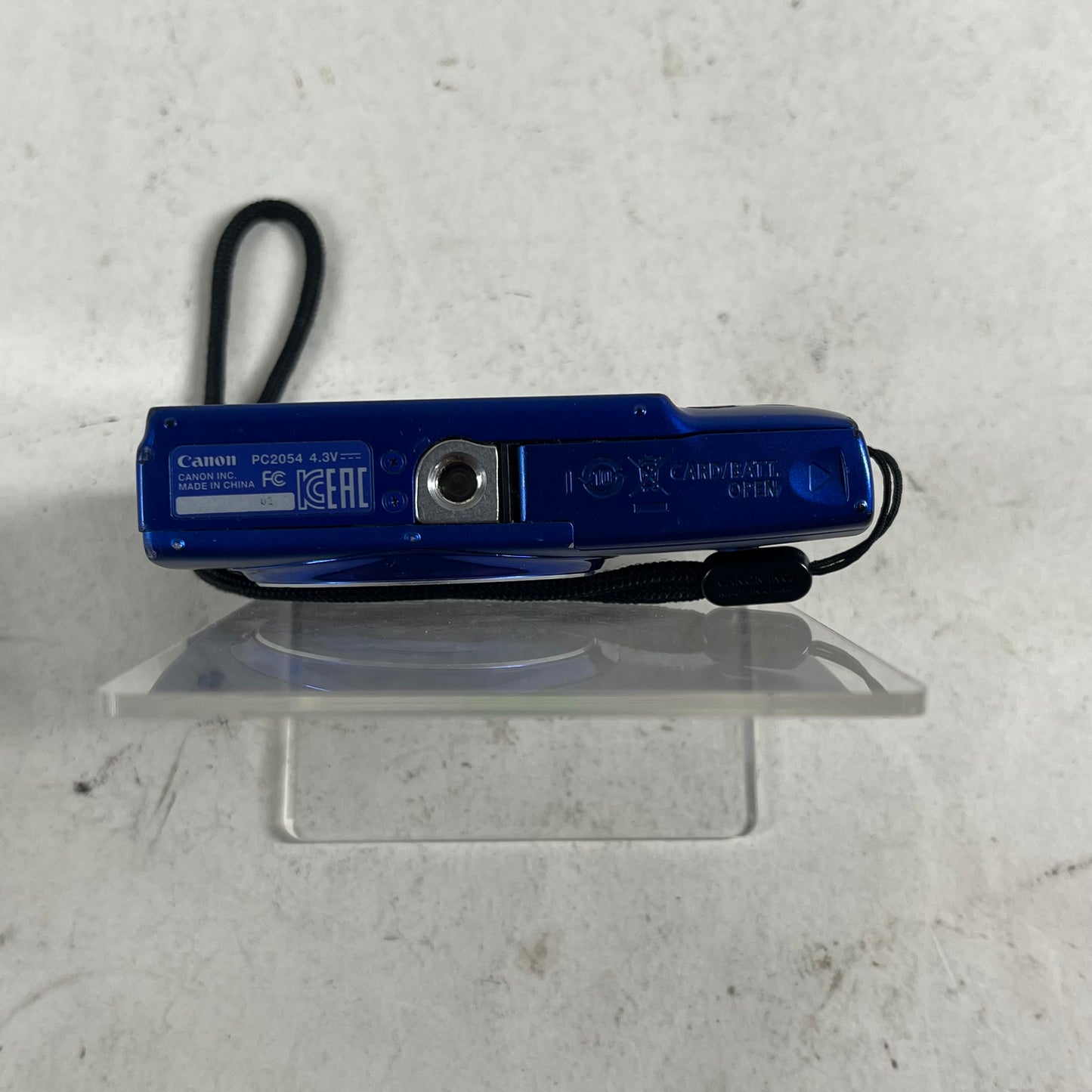 Canon Powershot ELPH 150 IS 20.0MP Compact Point And Shoot Camera