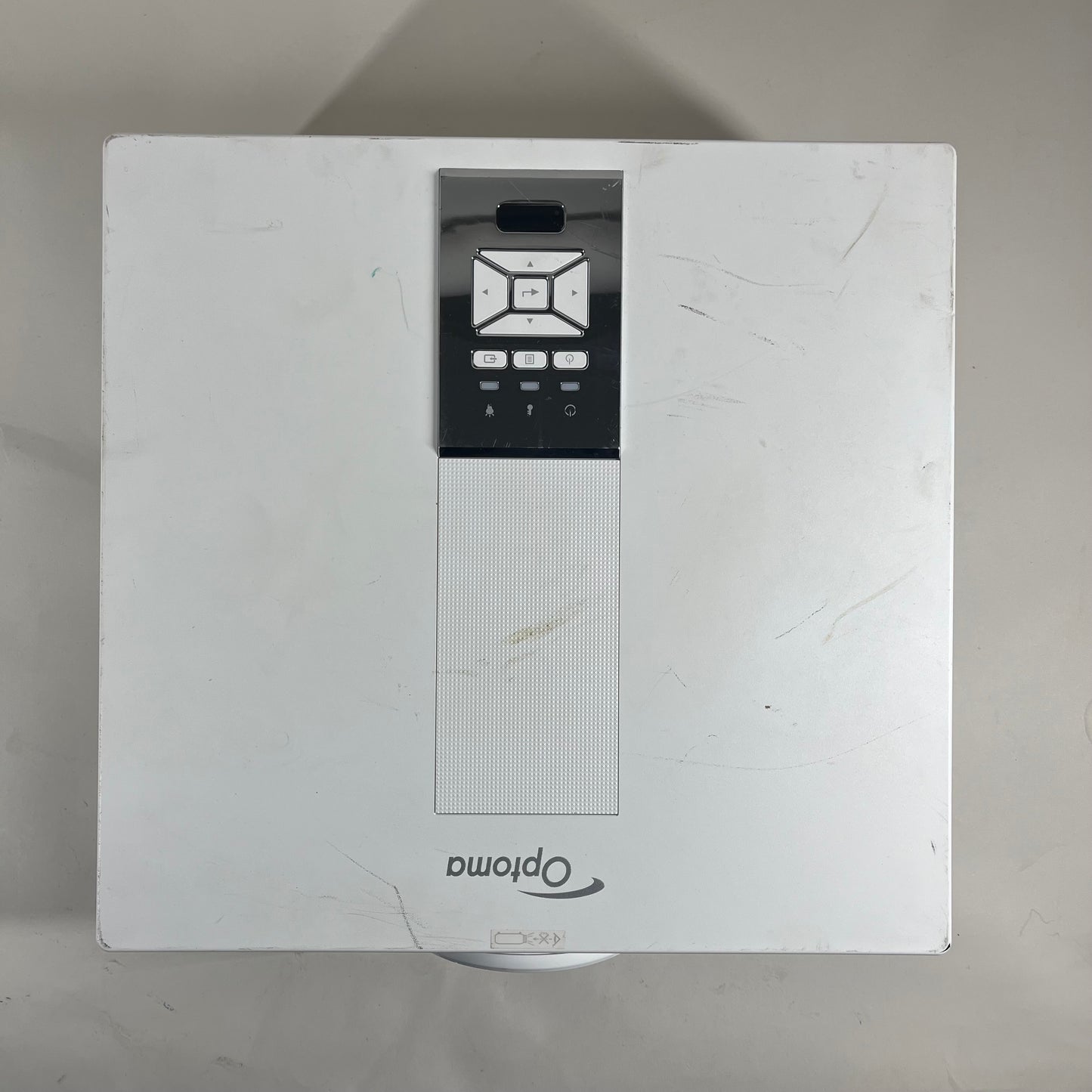 Optoma ZU610T 1920 x 1200 WUXGA 6,000 Lumens Laser Projector DAZULGZT