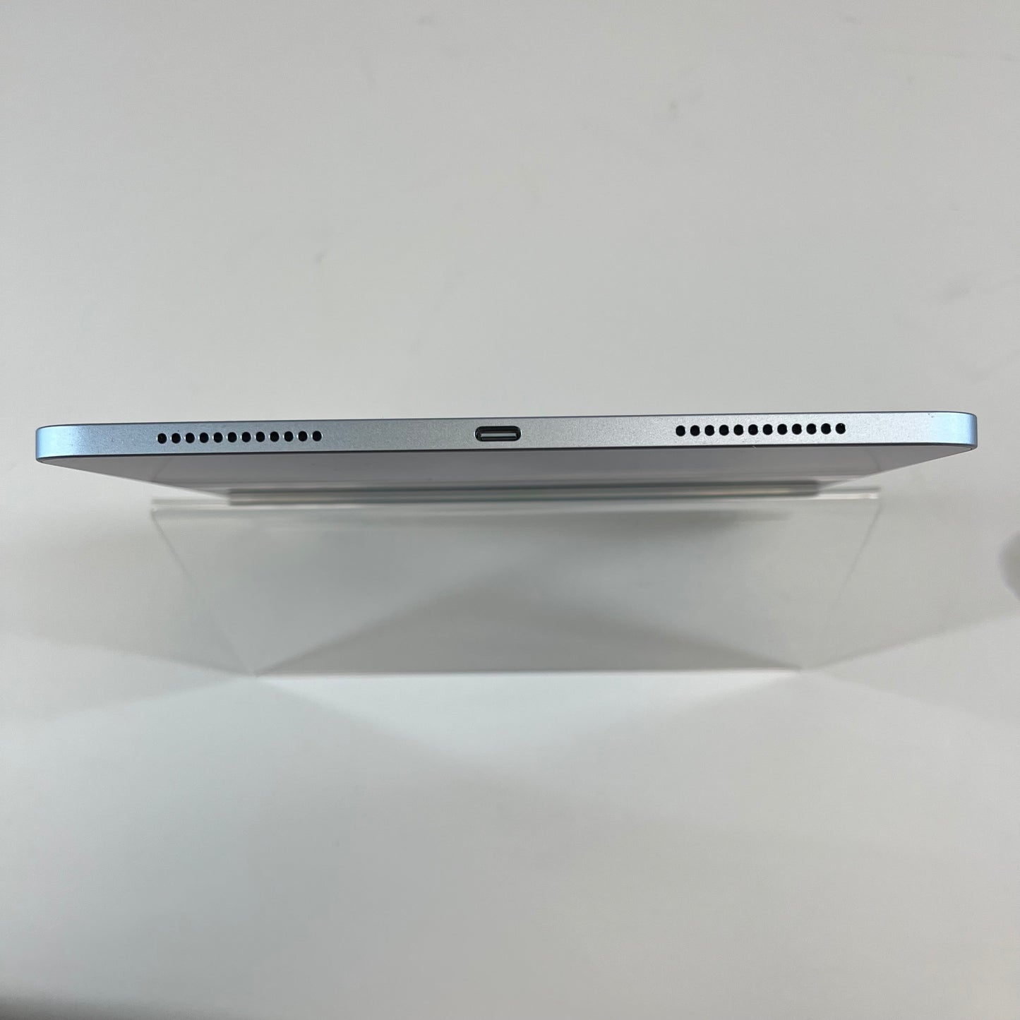 WiFi Only Apple iPad Air 11" M3 256GB 26.2 Space Gray MCA34LL/A