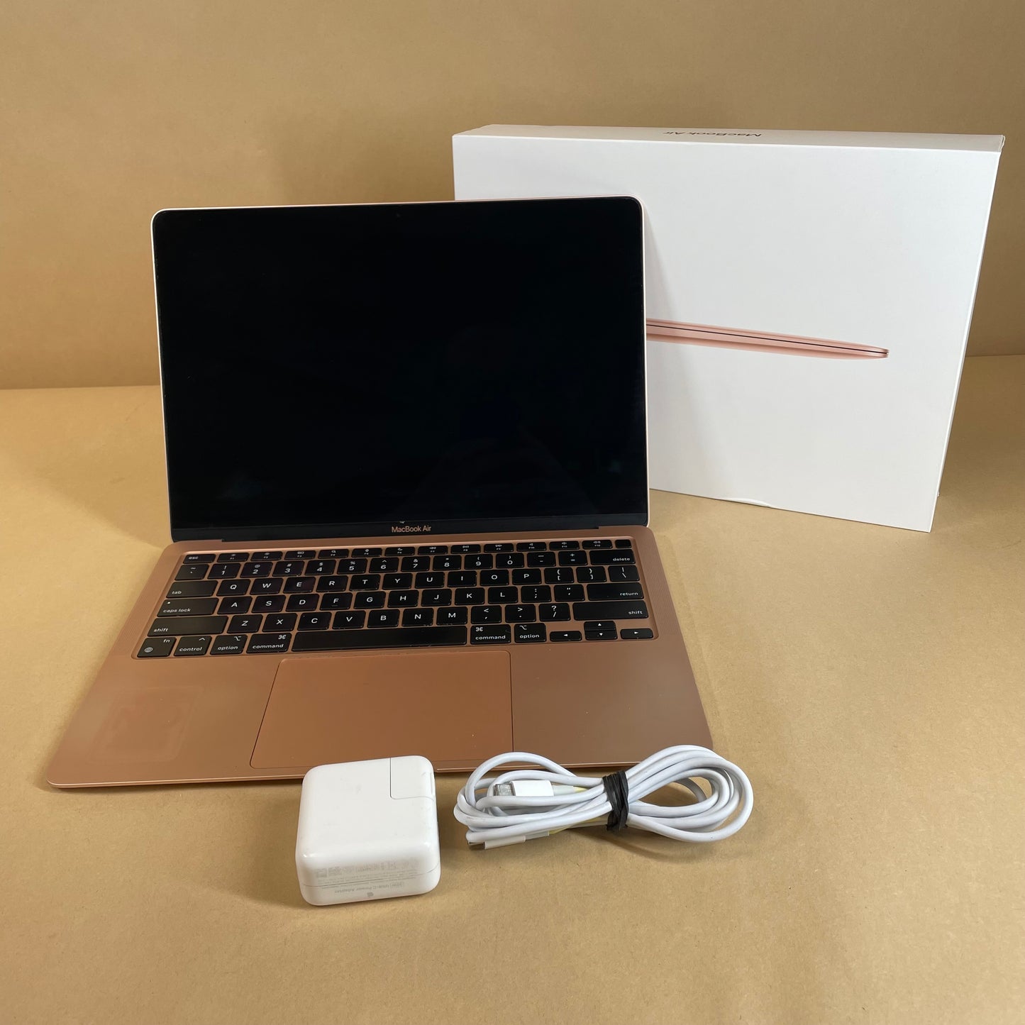 2020 Apple MacBook Air 13.3" M1 7C GPU 3.2GHz 8GB RAM 256GB SSD A2337