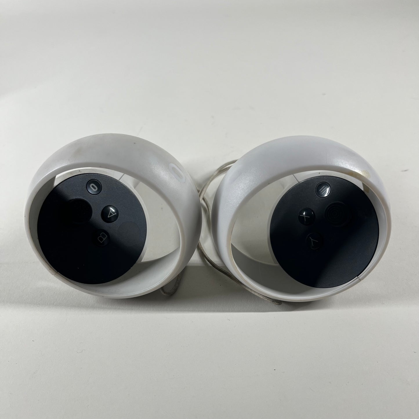 Meta Quest 2 128GB Standalone All-in-One VR Headset KW49CM