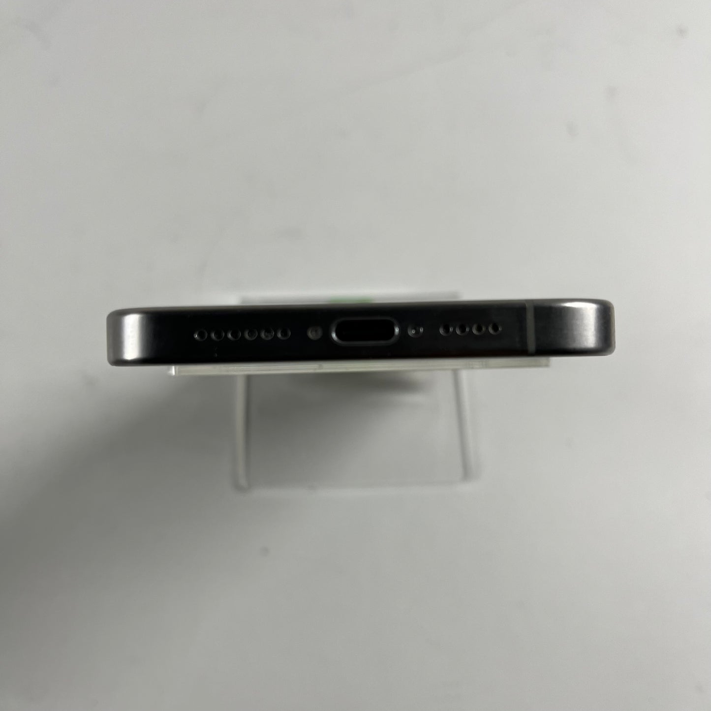 Factory Unlocked Apple iPhone 15 Pro Max 256GB Natural Titanium MU683LL/A