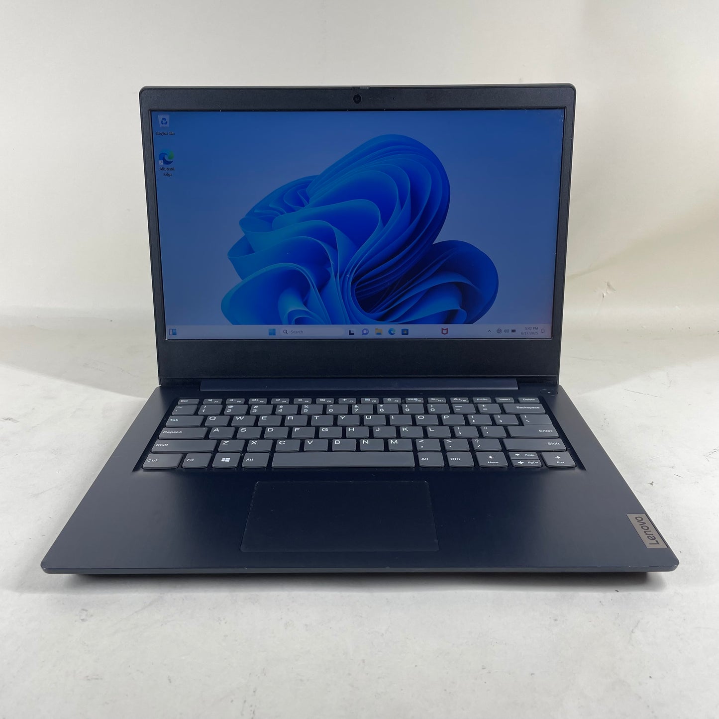 Lenovo Ideapad 3 14" Ryzen 5 3500U 2.1GHz 12GB RAM 256GB SSD Radeon Vega 8