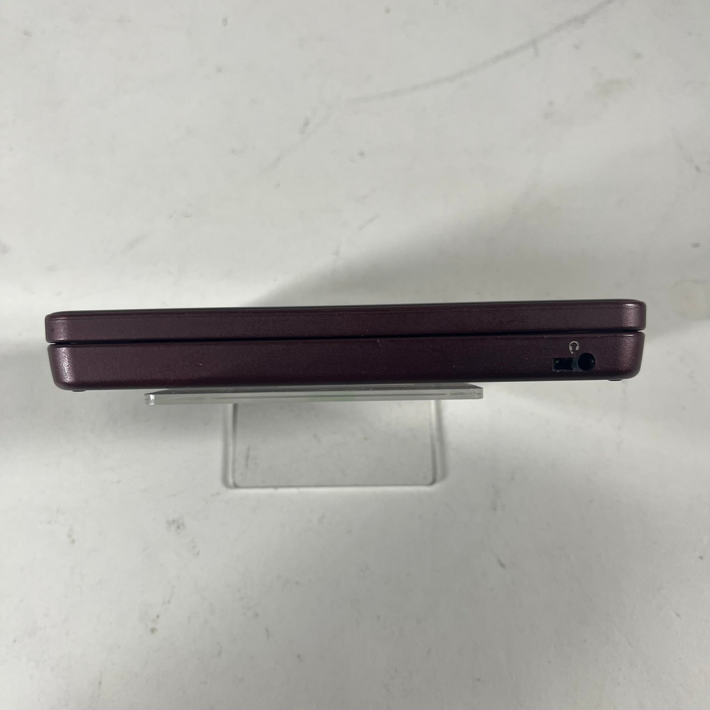 Nintendo DSi XL Handheld Game Console UTL-001(USA) Burgundy