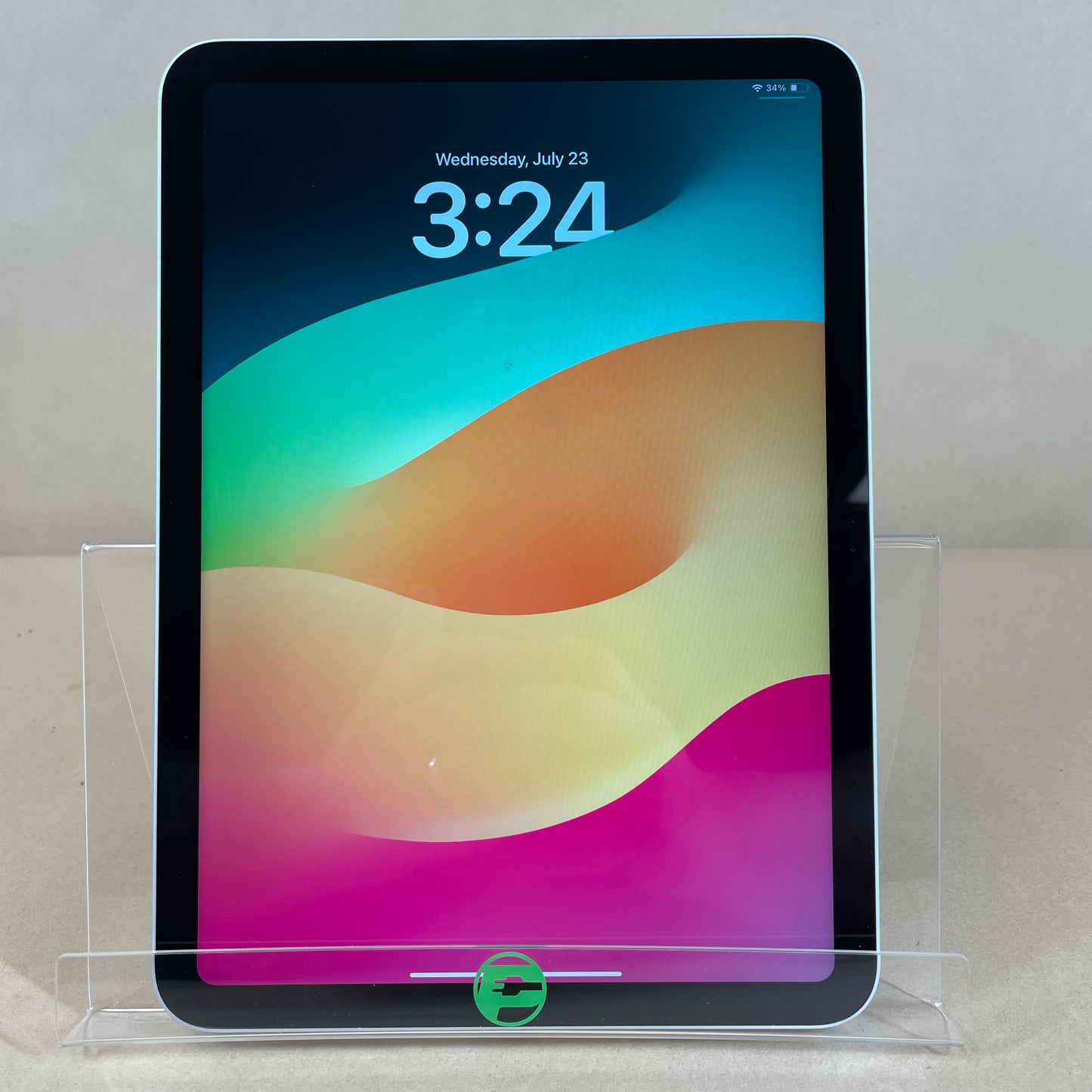 WiFi Only Apple iPad 10th Gen 64GB 17.6.1 SILVER MPQ03LL/A Slight Bend