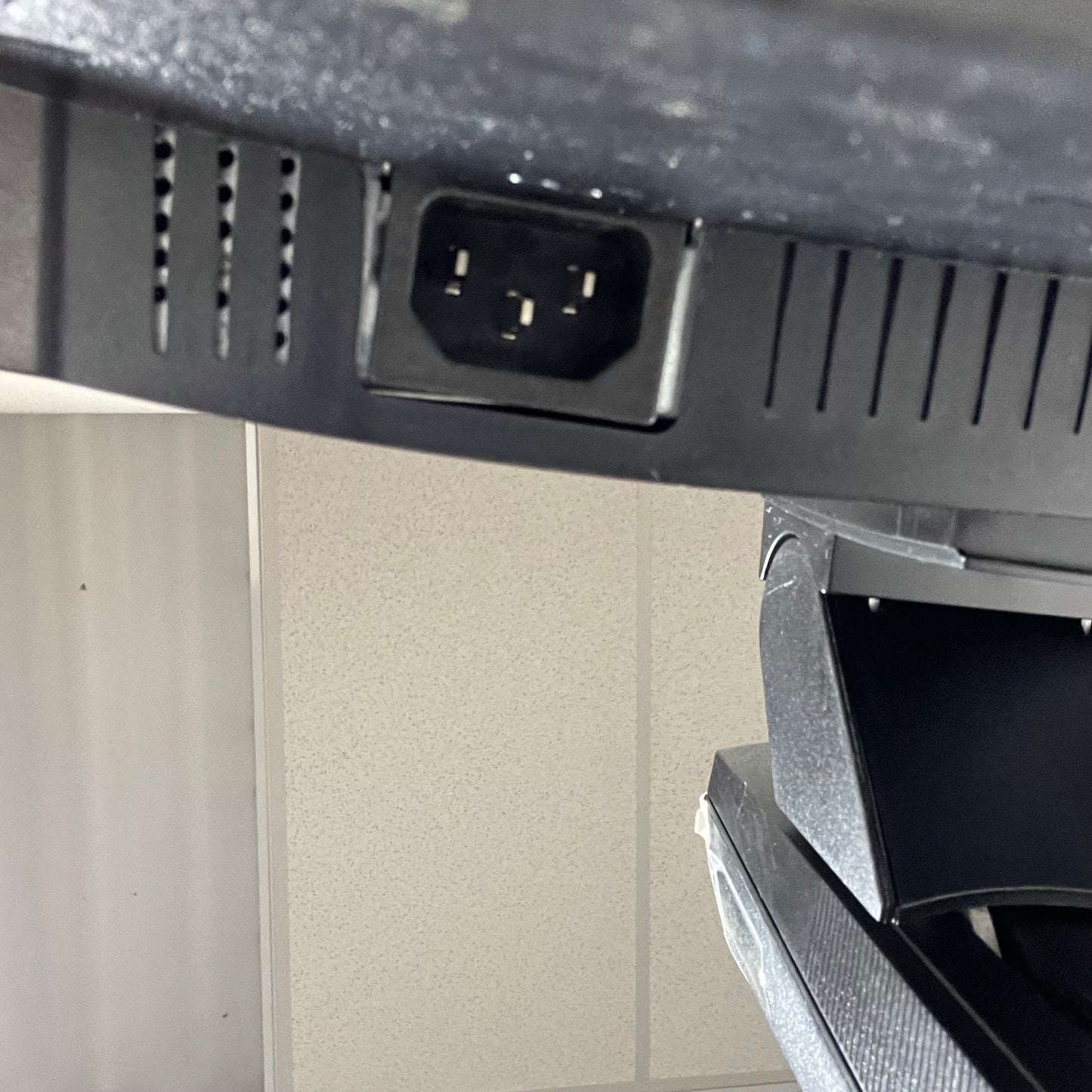 AOC 27" C27G2Z VA 240Hz Curved Gaming Monitor