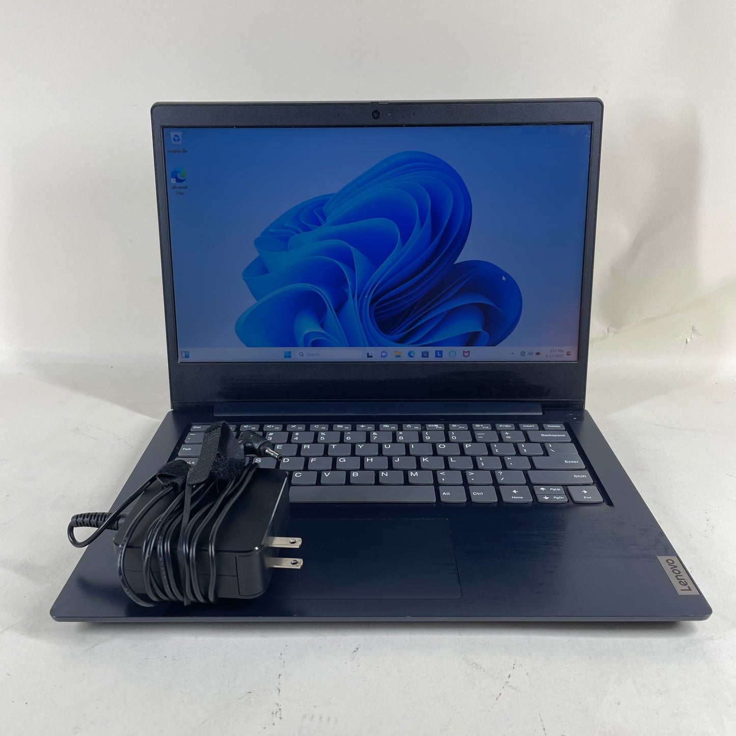 Lenovo Ideapad 3 14" Ryzen 5 3500U 2.1GHz 12GB RAM 256GB SSD Radeon Vega 8