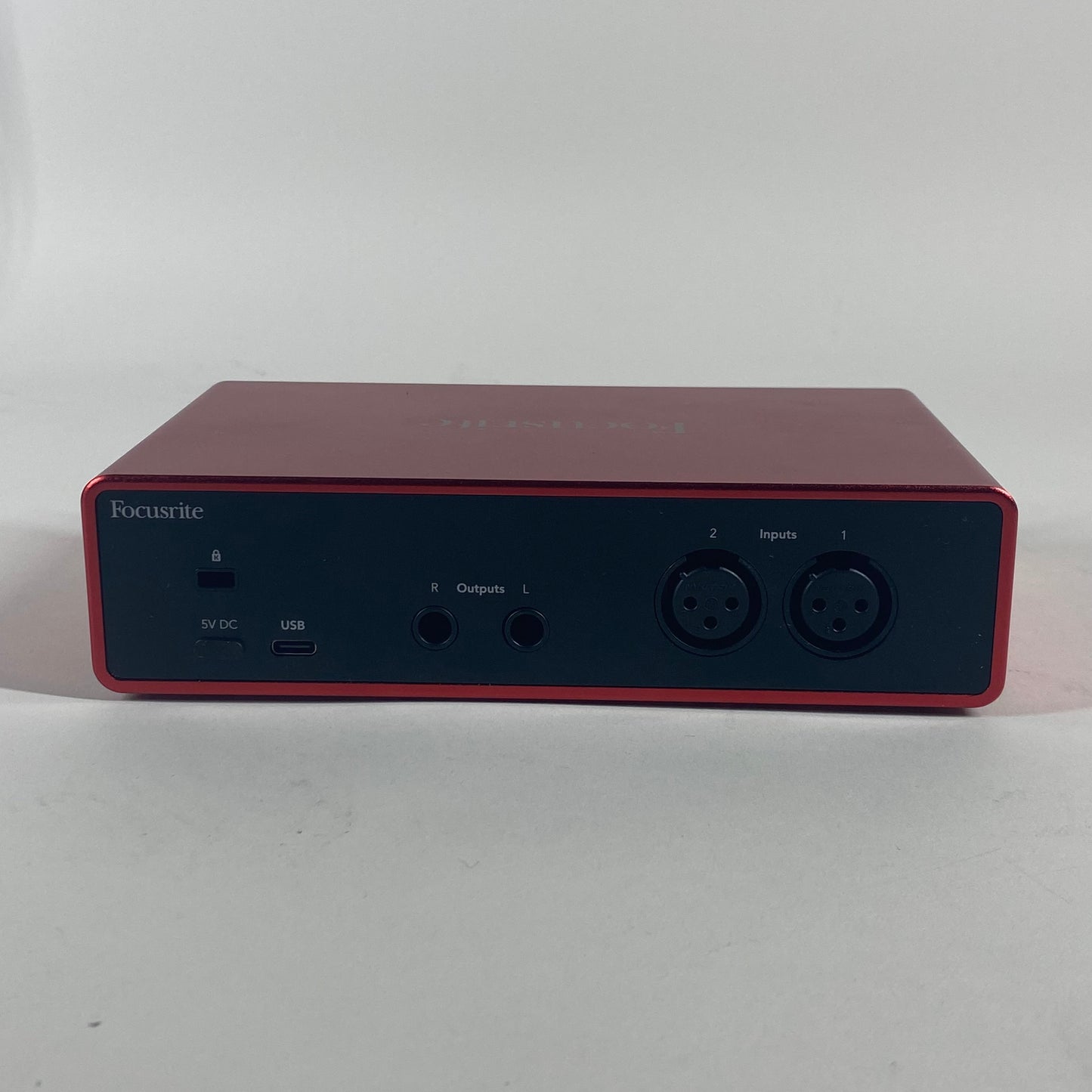 FOCUSRITE 2I2 STUDIO Audio Interface Bundle MOSC0040