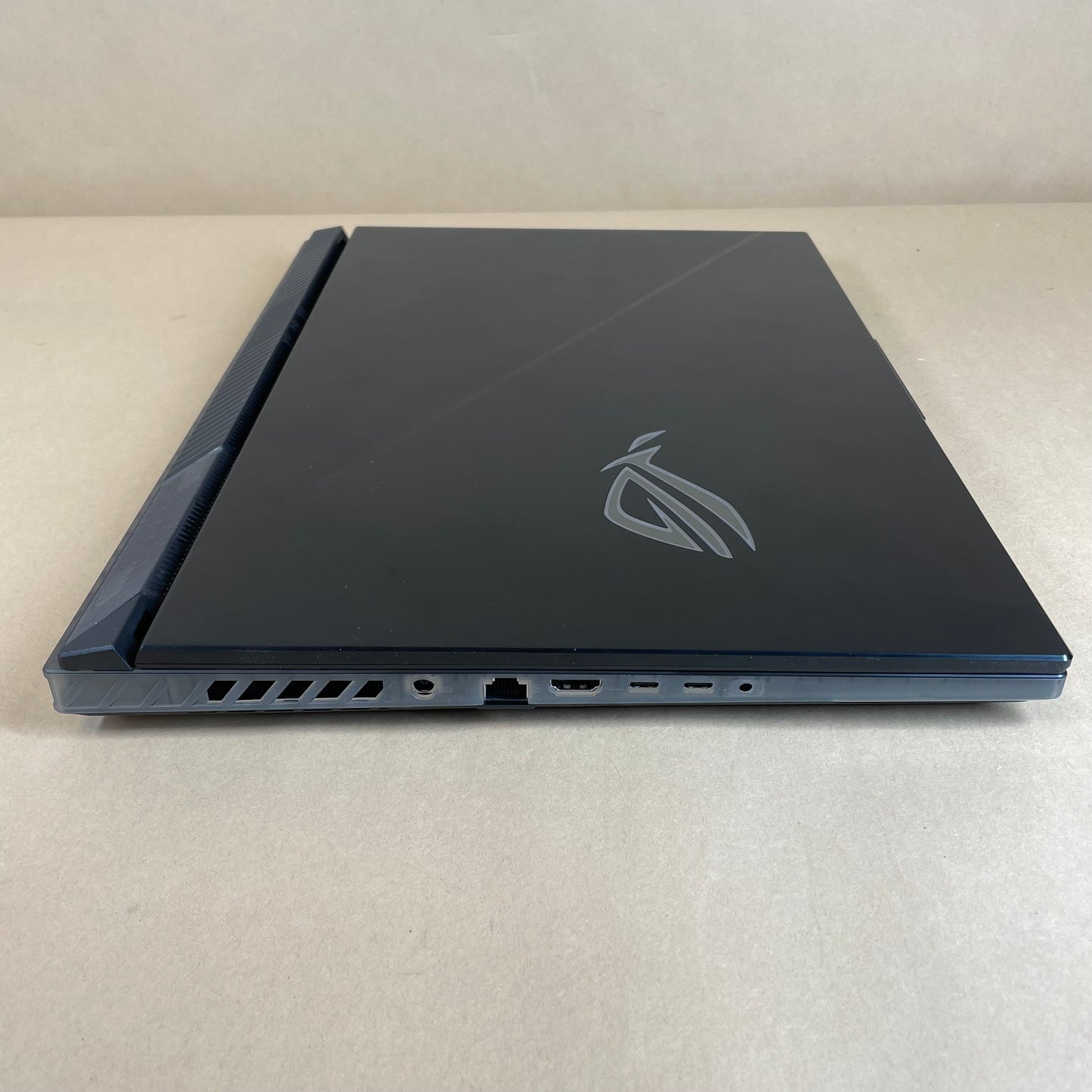 Asus ROG Strix Scar 18 G834 i9-14900HX 2.2GHz 64GB RAM 2TB SSD GeForce RTX 4090