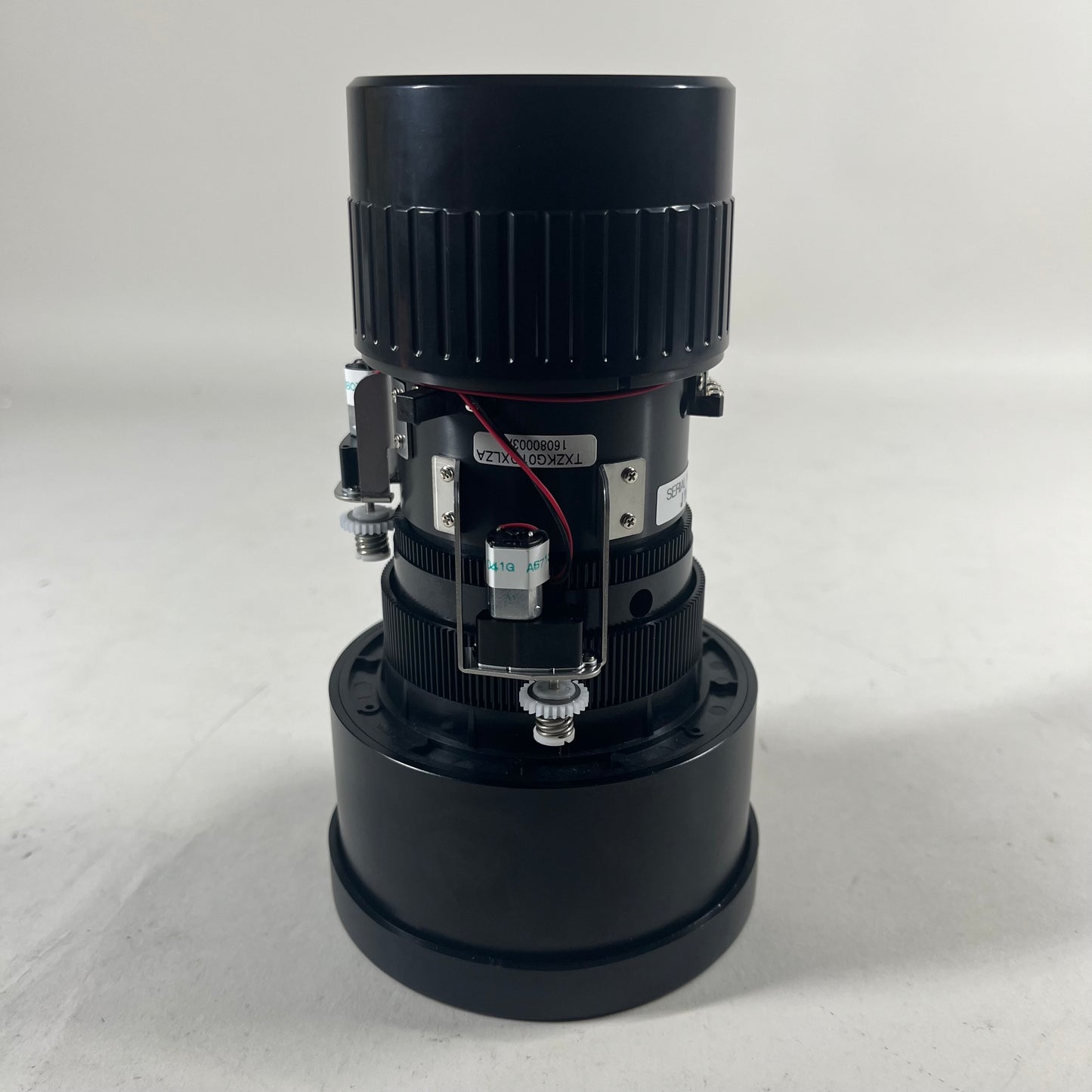 New Panasonic ET-DLE250 33.9 TO 53.2MM f/2.4