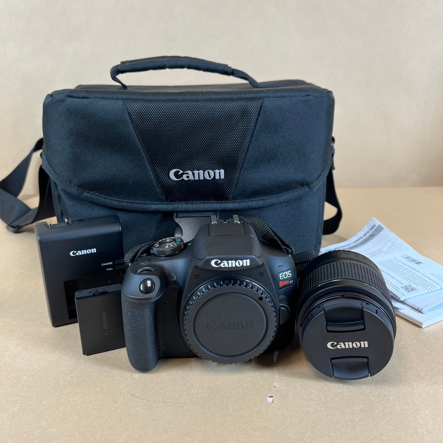 Canon EOS Rebel T7 24.1MP Digital SLR DSLR Camera 204 Shutter Count Lens Combo