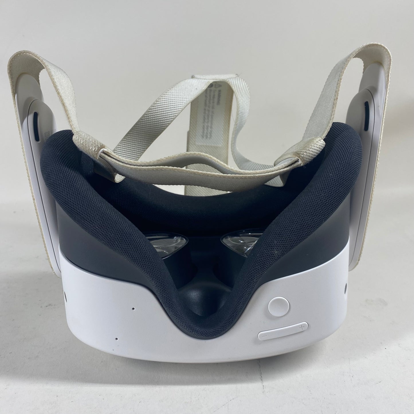 Meta Quest 3S 128GB Standalone All-in-One VR Headset P97