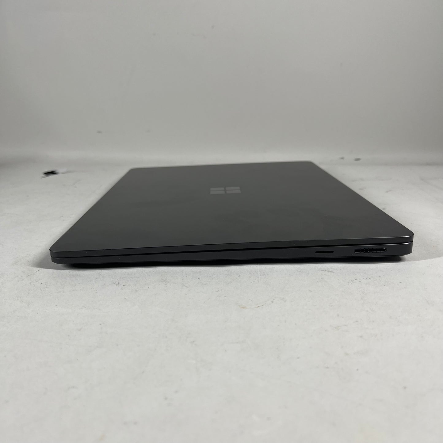 Microsoft Surface Laptop 7 2037 15" Snapdragon X Elite 4.0GHz 64GB RAM 1TB SSD