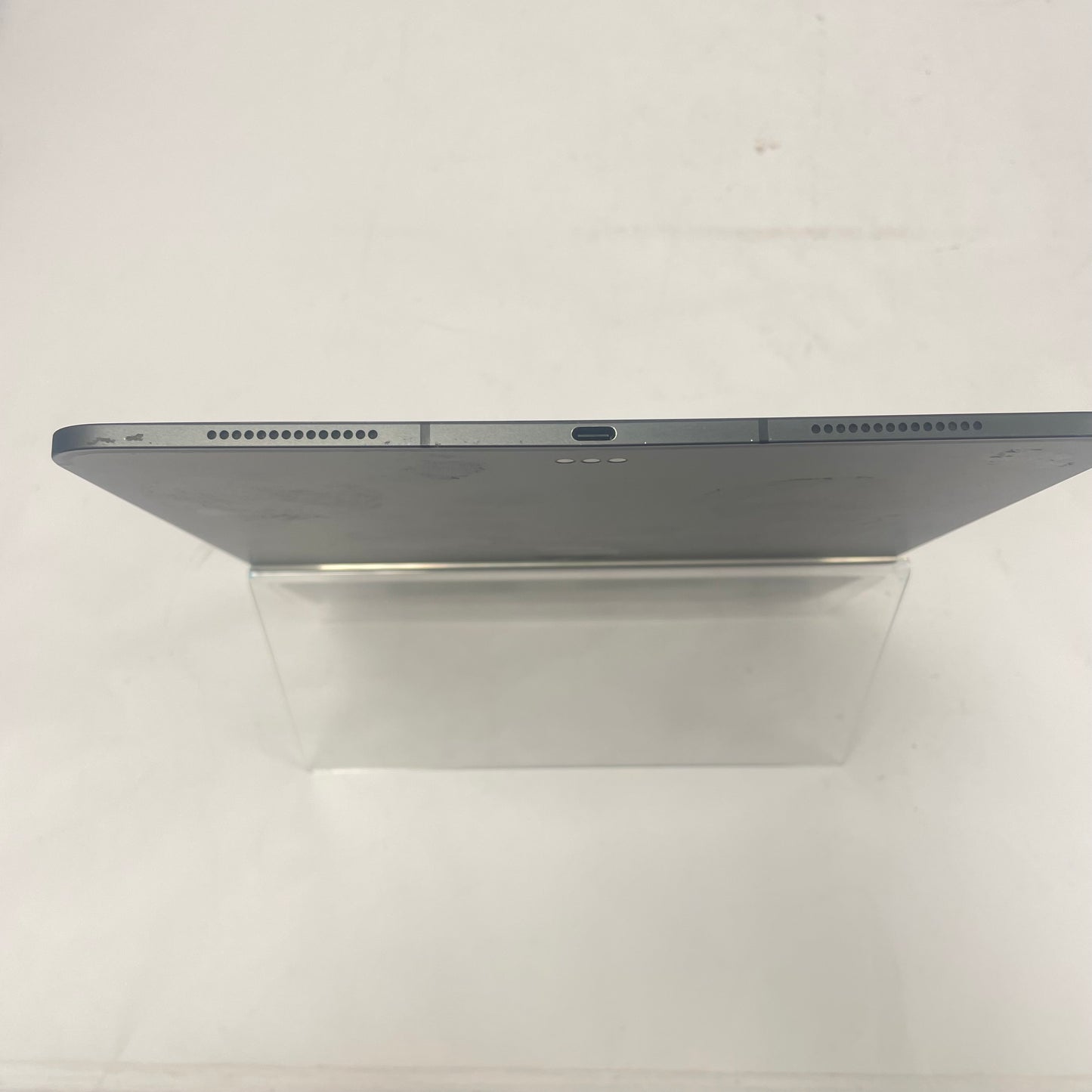 Unlocked Apple iPad Pro 13" M4 256GB Space Black NVXR3LL/A