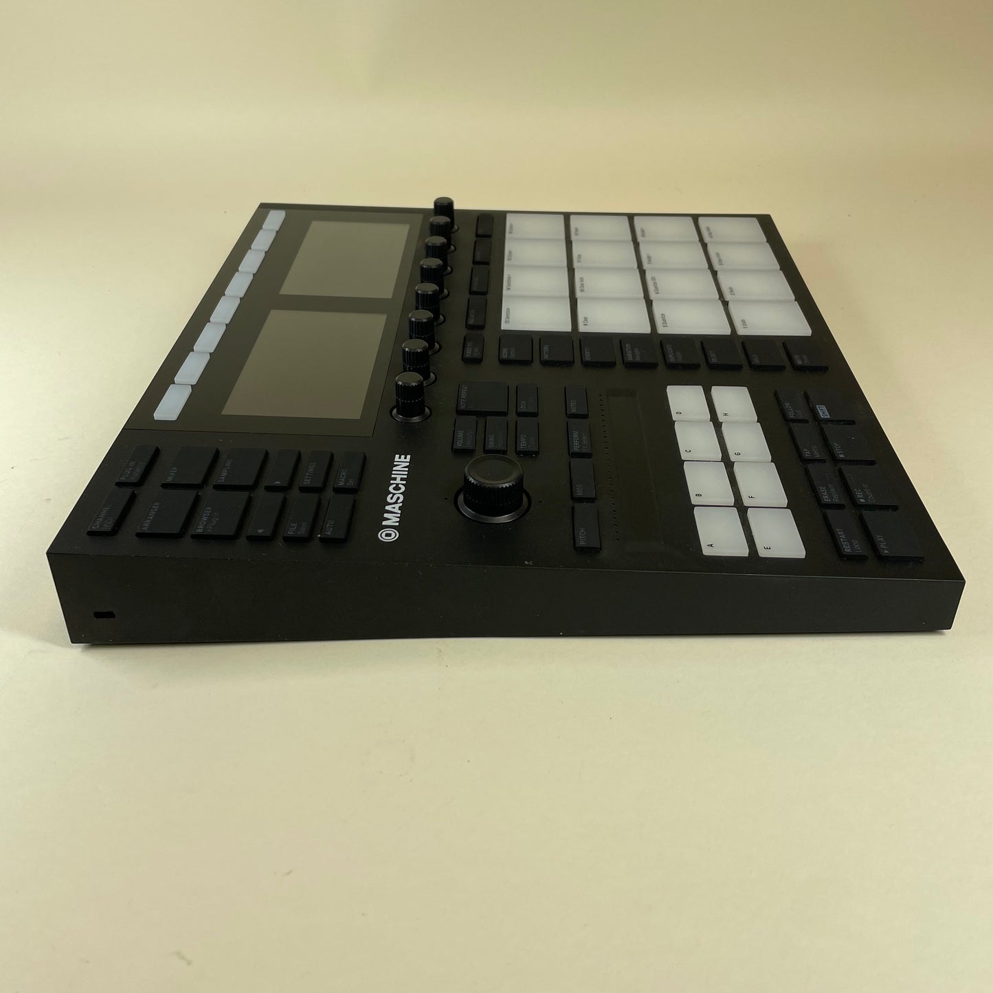 Maschine MK3 Drum Controller