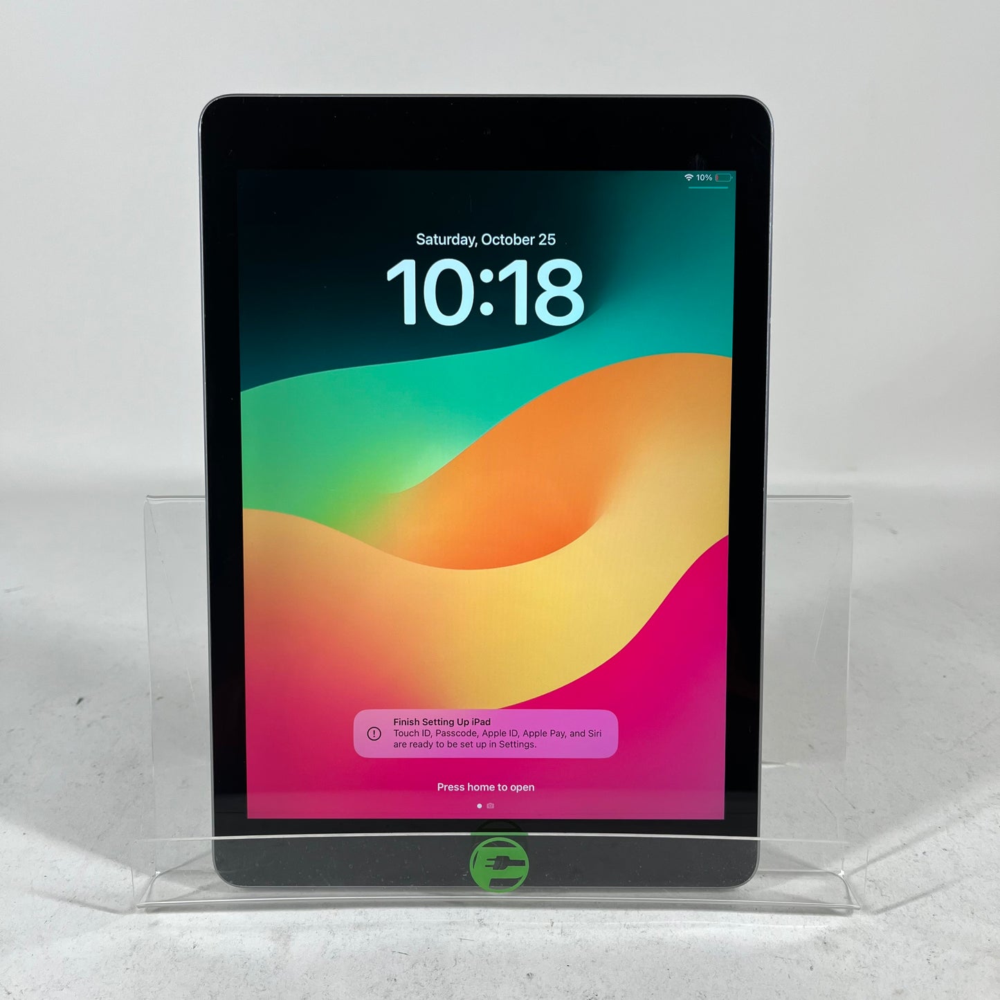 WiFi Only Apple iPad 6th Gen 32GB 17.7.10 Space Gray MR7F2LL/A