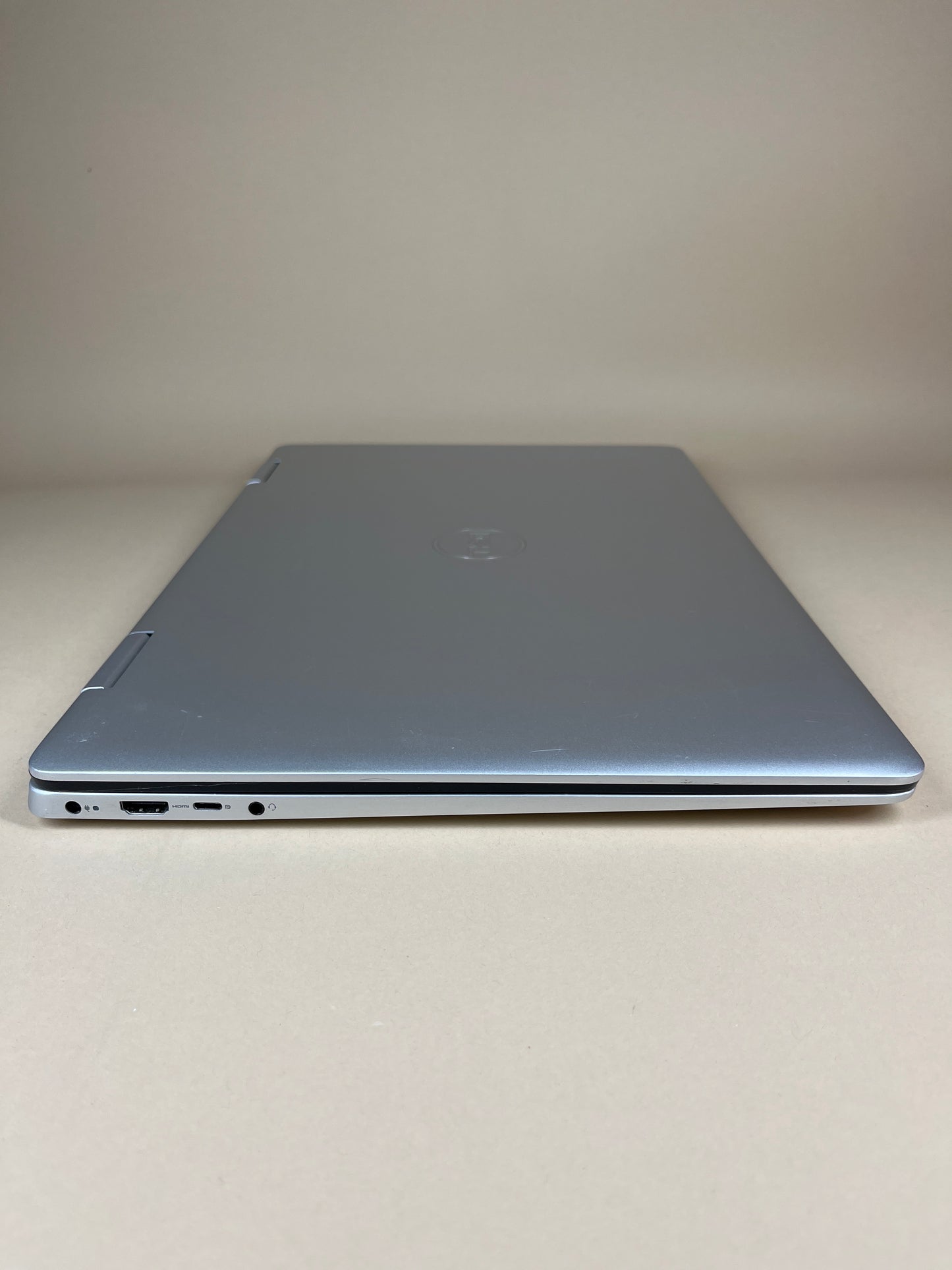 Dell Inspiron 7786 17.3" i7-8565U 1.8GHz 16GB RAM 1TB HDD NVIDIA GeForce MX150