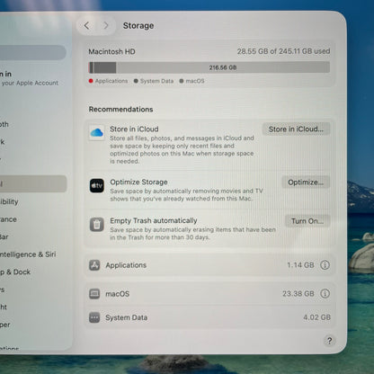 2025 Apple MacBook Air 13.6" M4 8C GPU 4.5GHz 16GB RAM 256GB SSD A3240