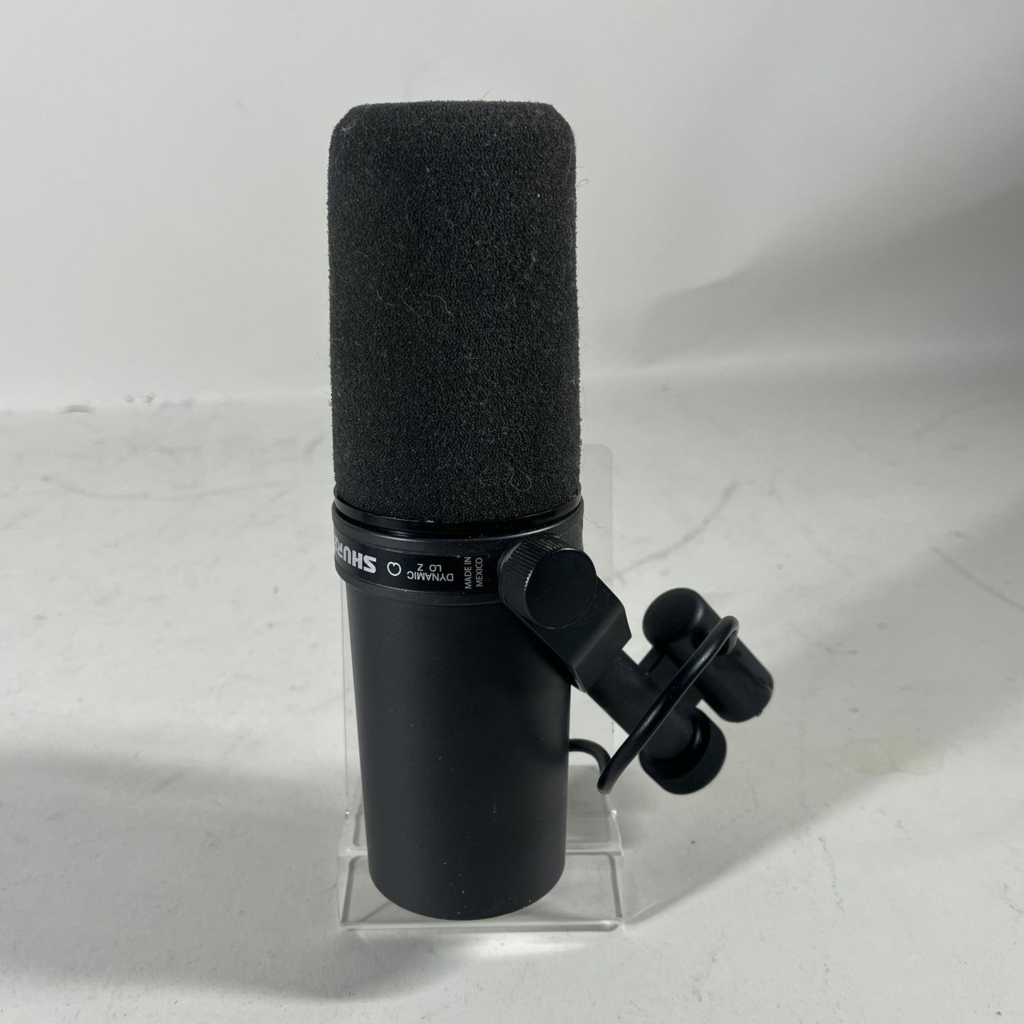 Shure SM7B Cardioid Dynamic Vocal Microphone With Frame Works Clamp Stand