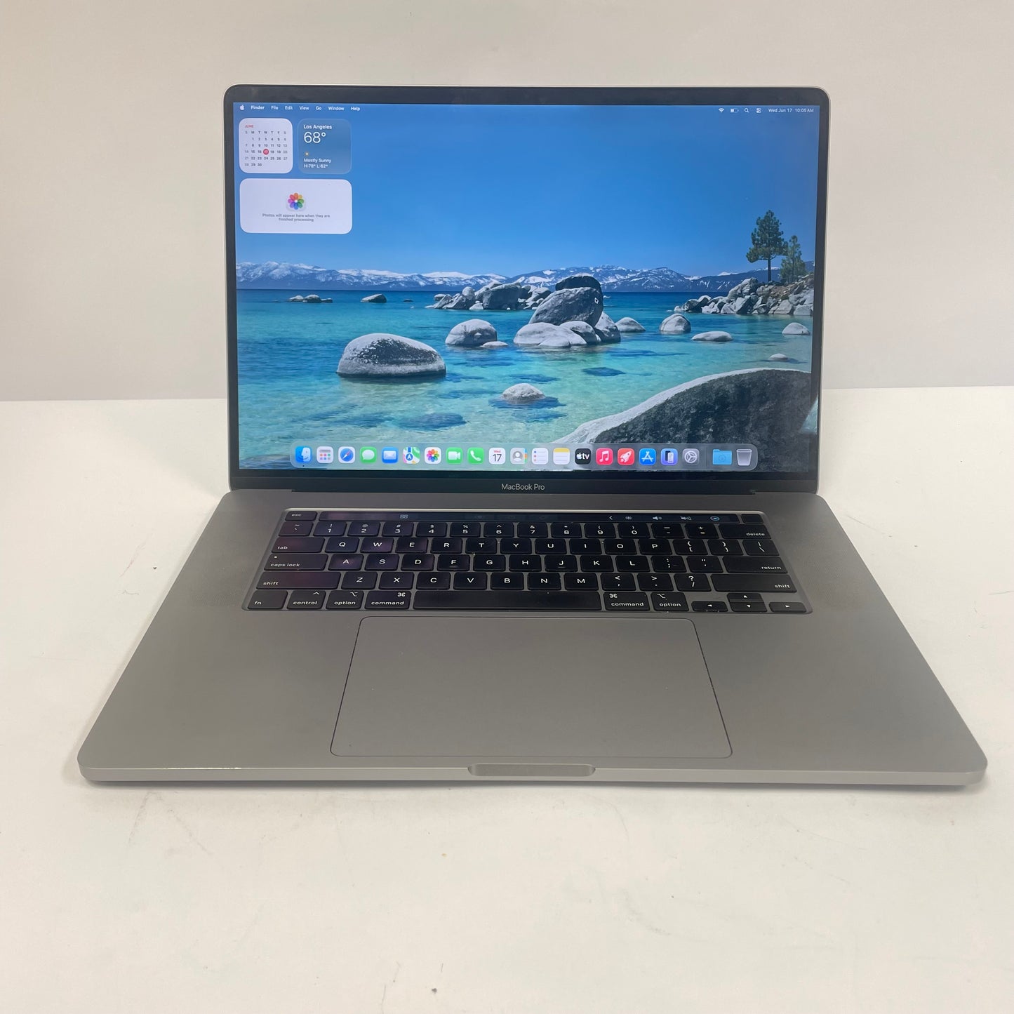 2019 Apple MacBook Pro 16" i7 2.6GHz 16GB RAM 512GB SSD Silver A2141