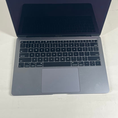 2019 Apple MacBook Air 13.3" i5 1.6GHz 8GB RAM 128GB SSD Space Gray A1932