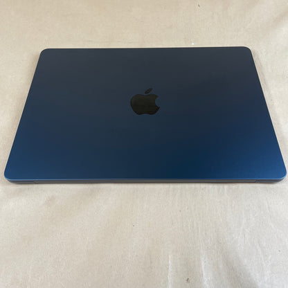 2025 Apple MacBook Air 13.6" M4 8 Core 4.5GHz 16GB RAM 256GB SSD MW123LL/A