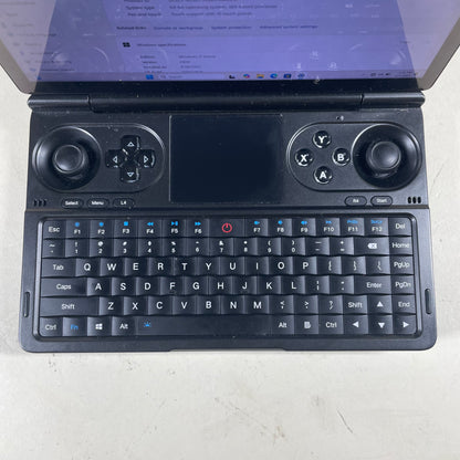 GPD Win Mini Zen 4 G1617-01 7" Ryzen 8840U 3.3GHz 32G RAM 2TB SSD Radeon 890M