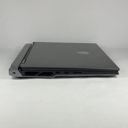 MSI Titan 18 HX AI 18" Ultra 9 285HX 2.8GHz 96GB RAM 2TB SSD GeForce RTX 5090