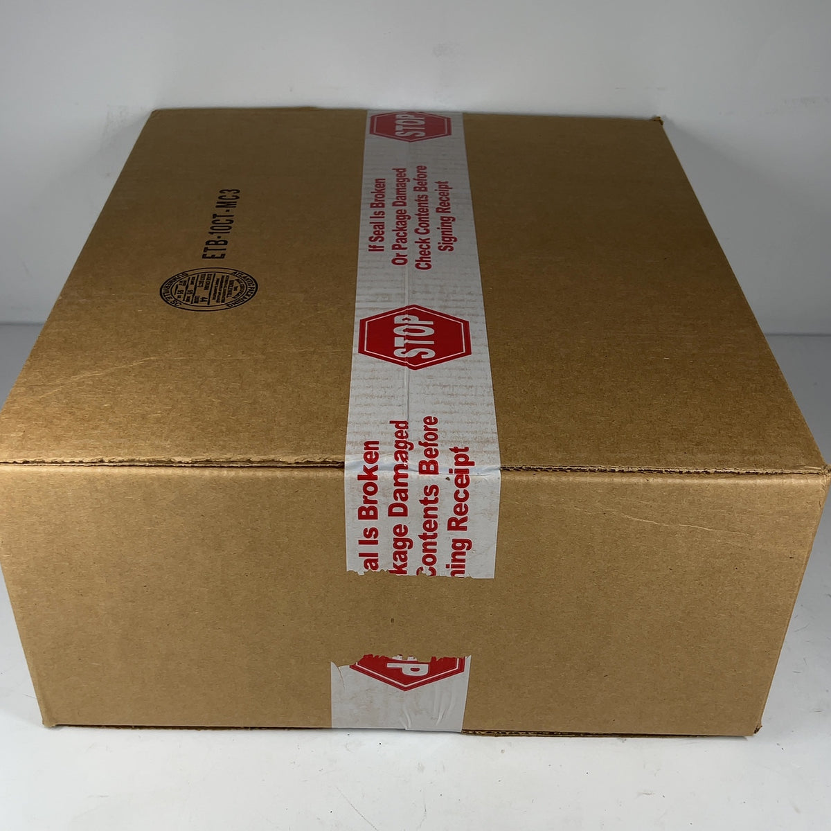 New Pokemon TCG: Prismatic Evolutions ETB Elite Trainer Box Case SV8.5