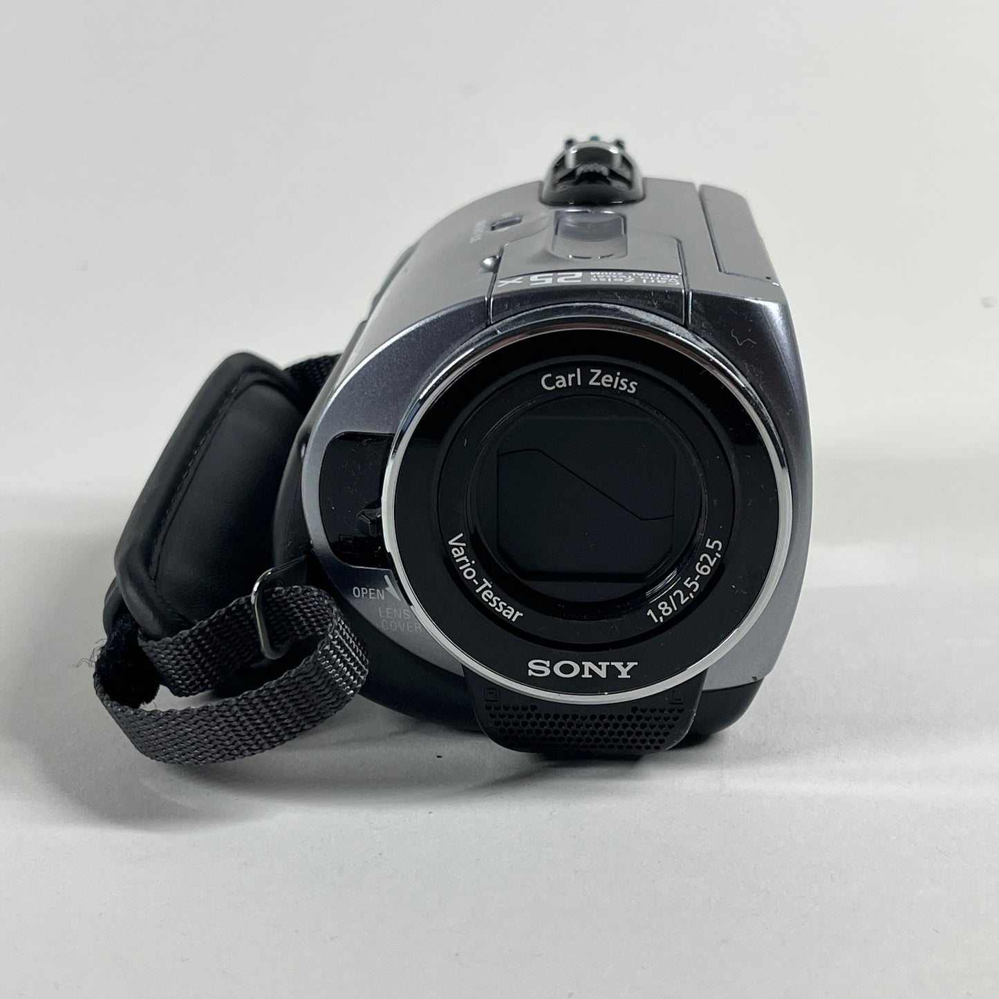 Sony Handycam dcr-sr62 1.3MP Compact Digital Camera