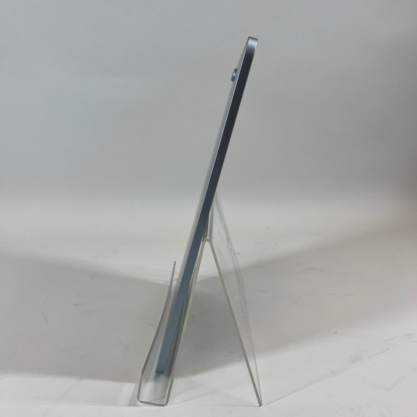 WiFi Only Apple iPad Air 11" M3 256GB 26.2 Space Gray MCA34LL/A