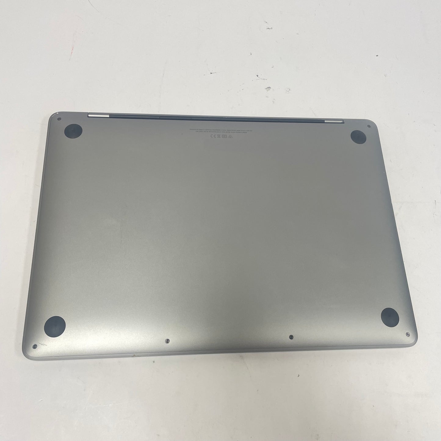 2020 Apple MacBook Pro 13.3" M1 8C GPU 3.2GHz 16GB RAM 1TB SSD A2338
