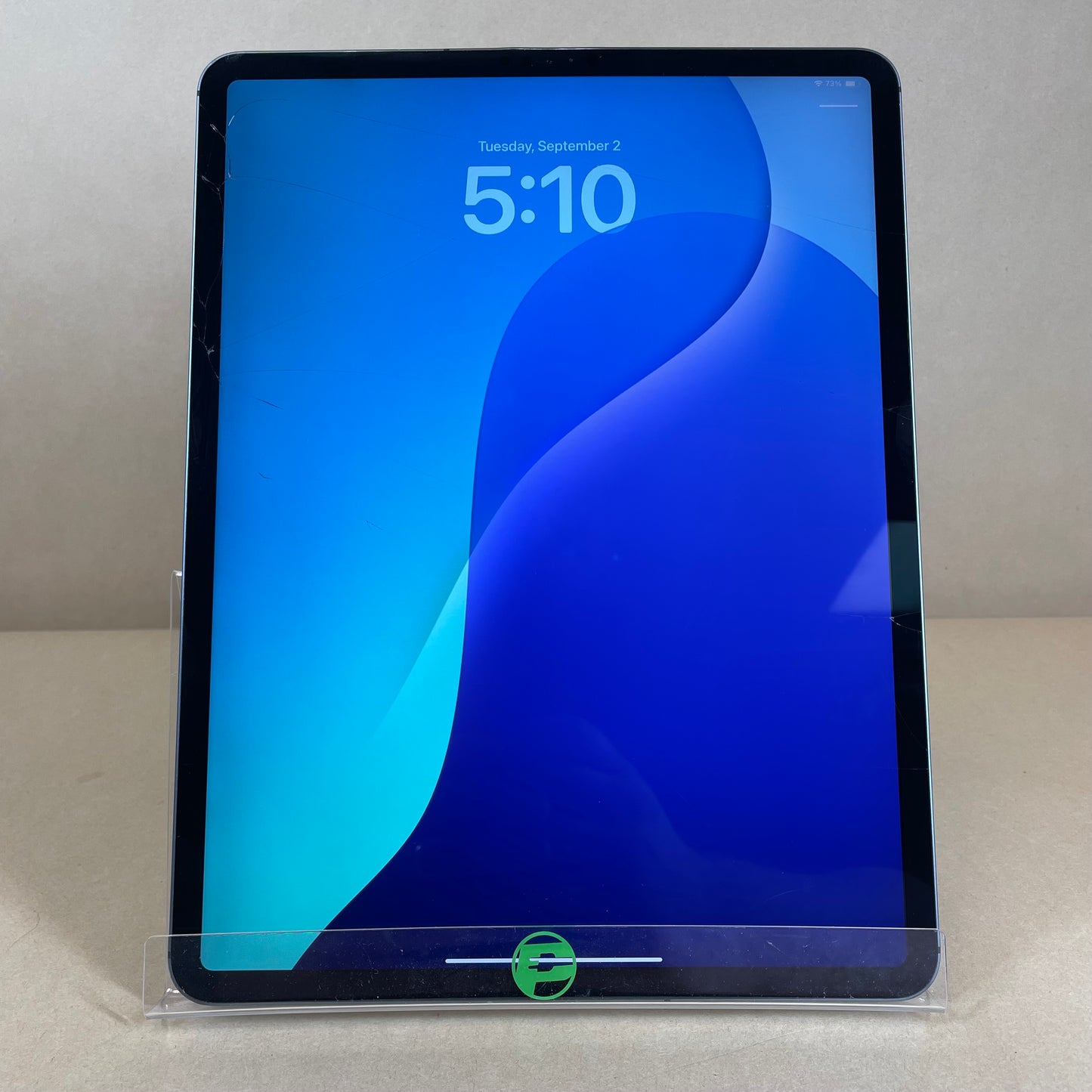 Broken Unlocked Apple iPad Pro 12.9" 3rd Gen 64GB 18.4 A2014 Cracked