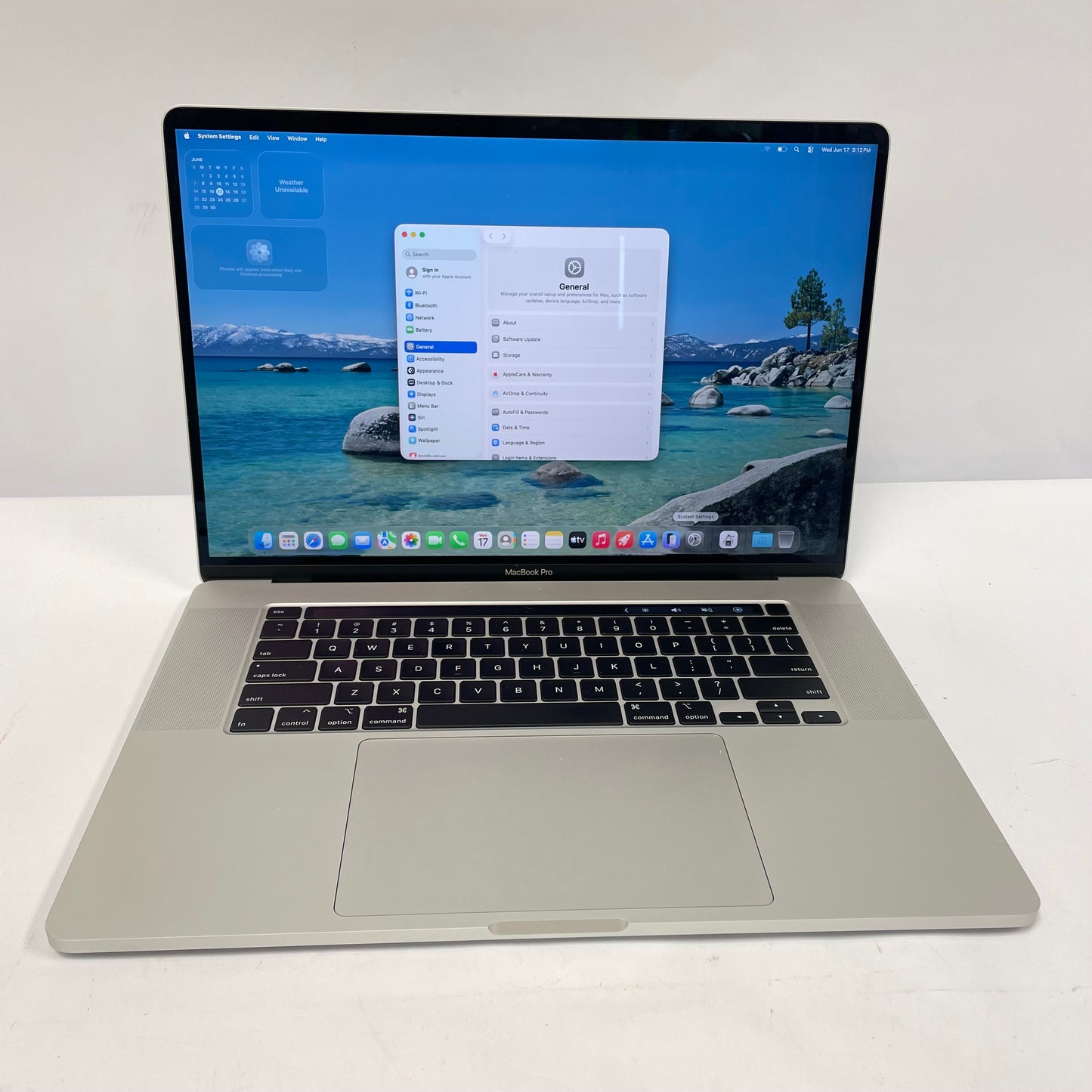 2019 Apple MacBook Pro 16" i7 2.6GHz 16GB RAM 512GB SSD Silver A2141