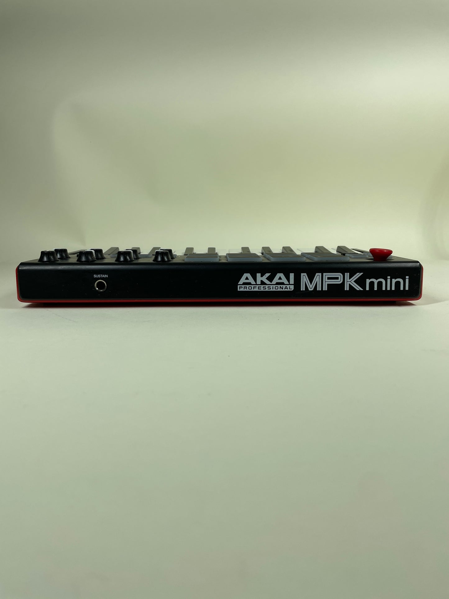 Akai Professional MPK Mini USB MIDI Controller