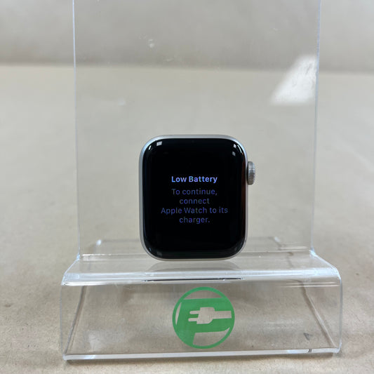 Unlocked Apple Watch SE 2nd Gen 40MM Natural Aluminum MXFY3LL/A