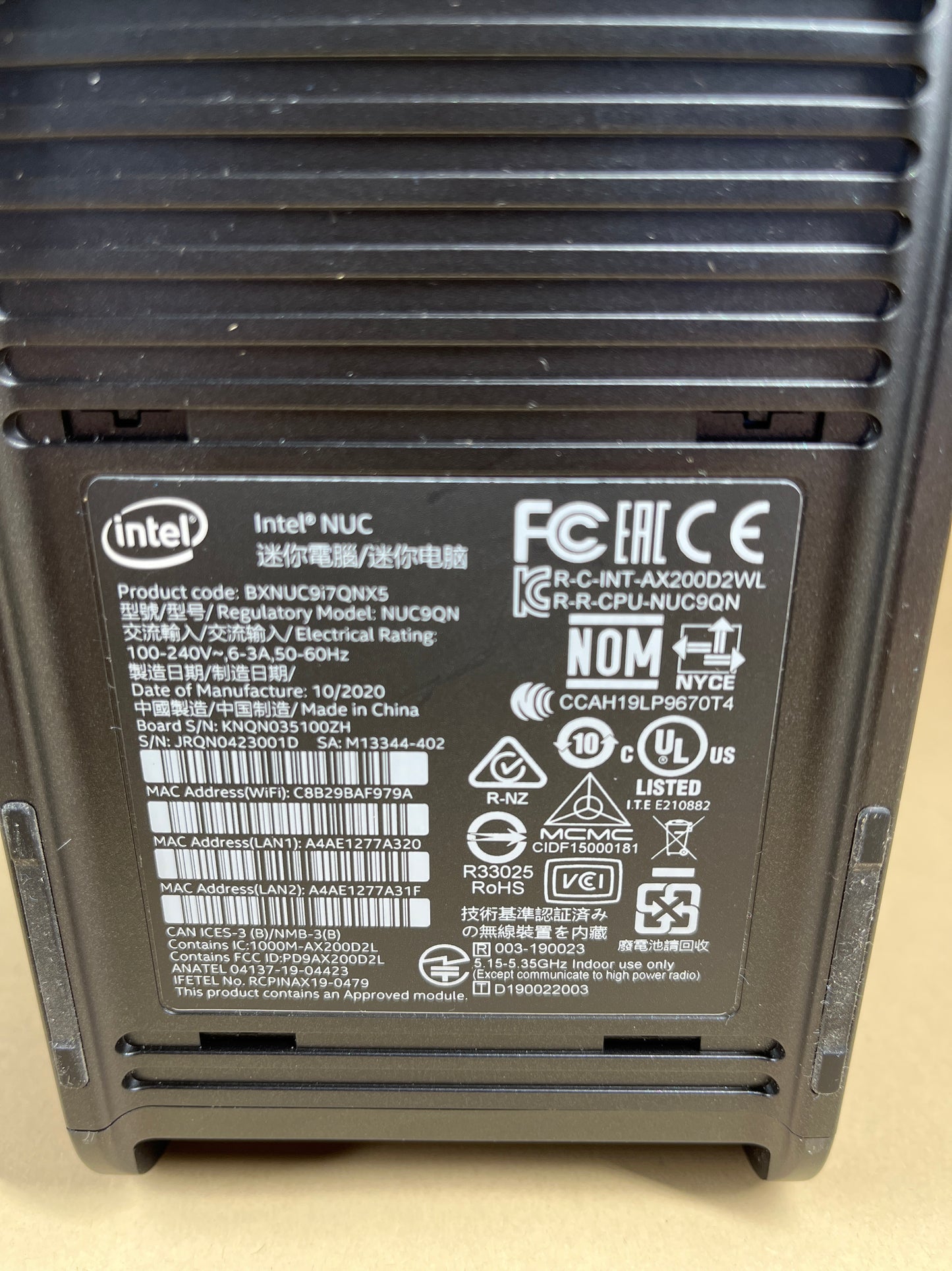 Intel Nuc 9 Extreme i7-9750H 2.60GHz 32GB RAM 2TB SSD GeForce RTX 3060