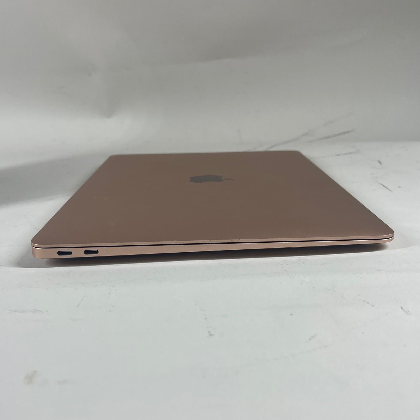 2020 Apple MacBook Air 13.3" M1 8 Core 3.2GHz 8GB RAM 256GB SSD A2337