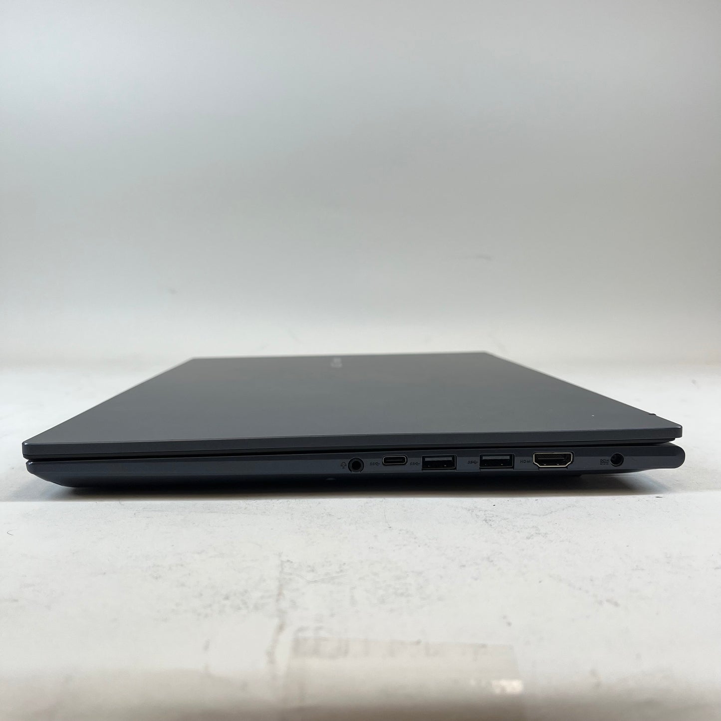 Asus Vivobook 16 M1603QA 15.6" Ryzen 7 5800HS 3.0GHz 12GB RAM 512GB SSD