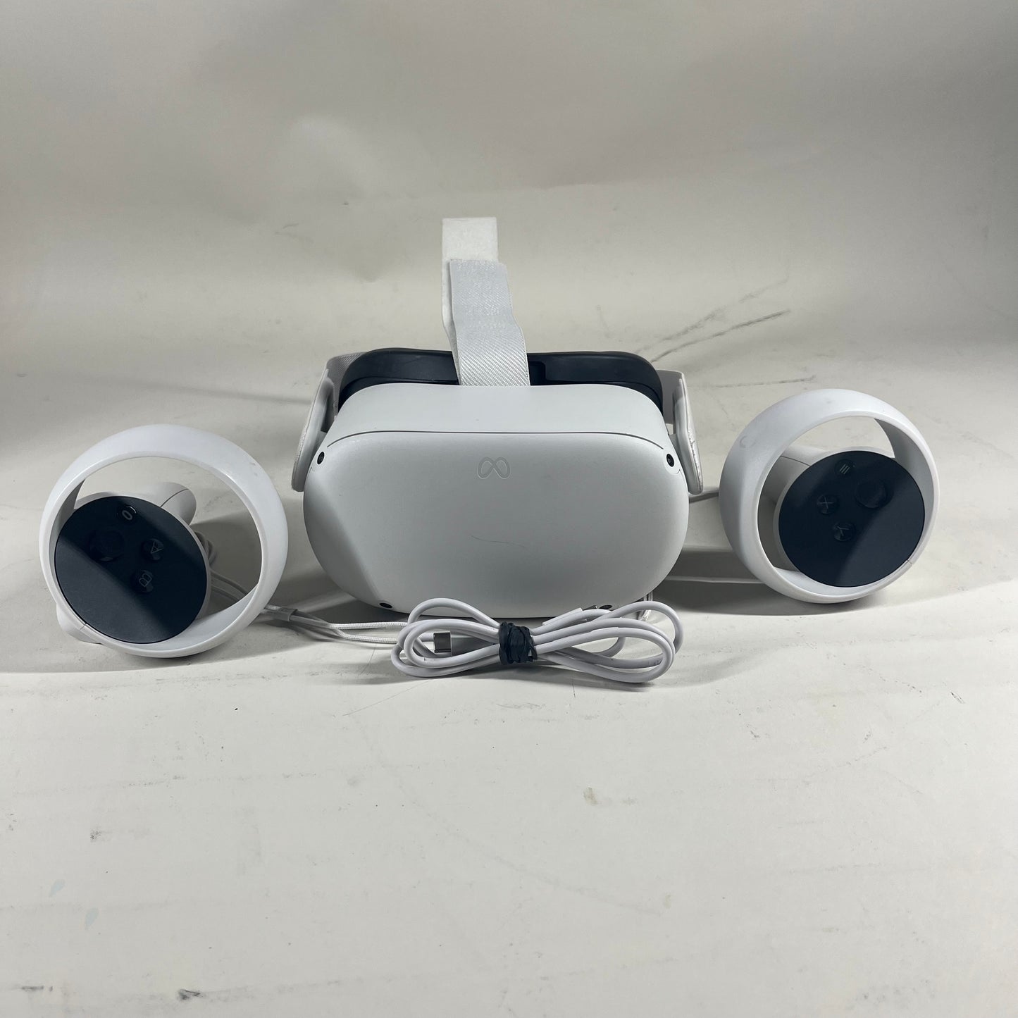 Meta Quest 2 128GB Standalone All-in-One VR Headset KW49CM