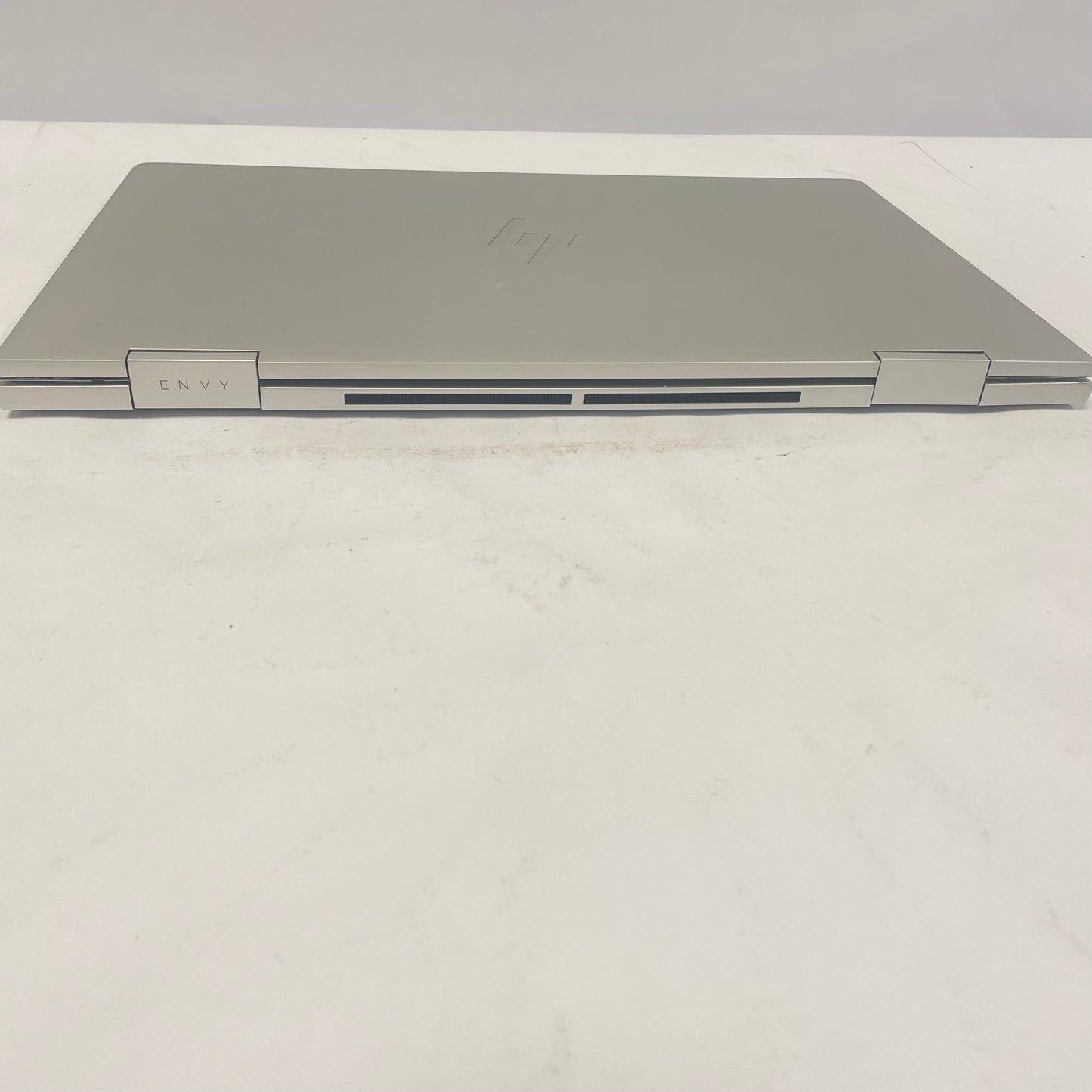 HP Envy x360 15-EW0013DX 15.6" i5-1235u 1.3GHz 8GB RAM 256GB SSD